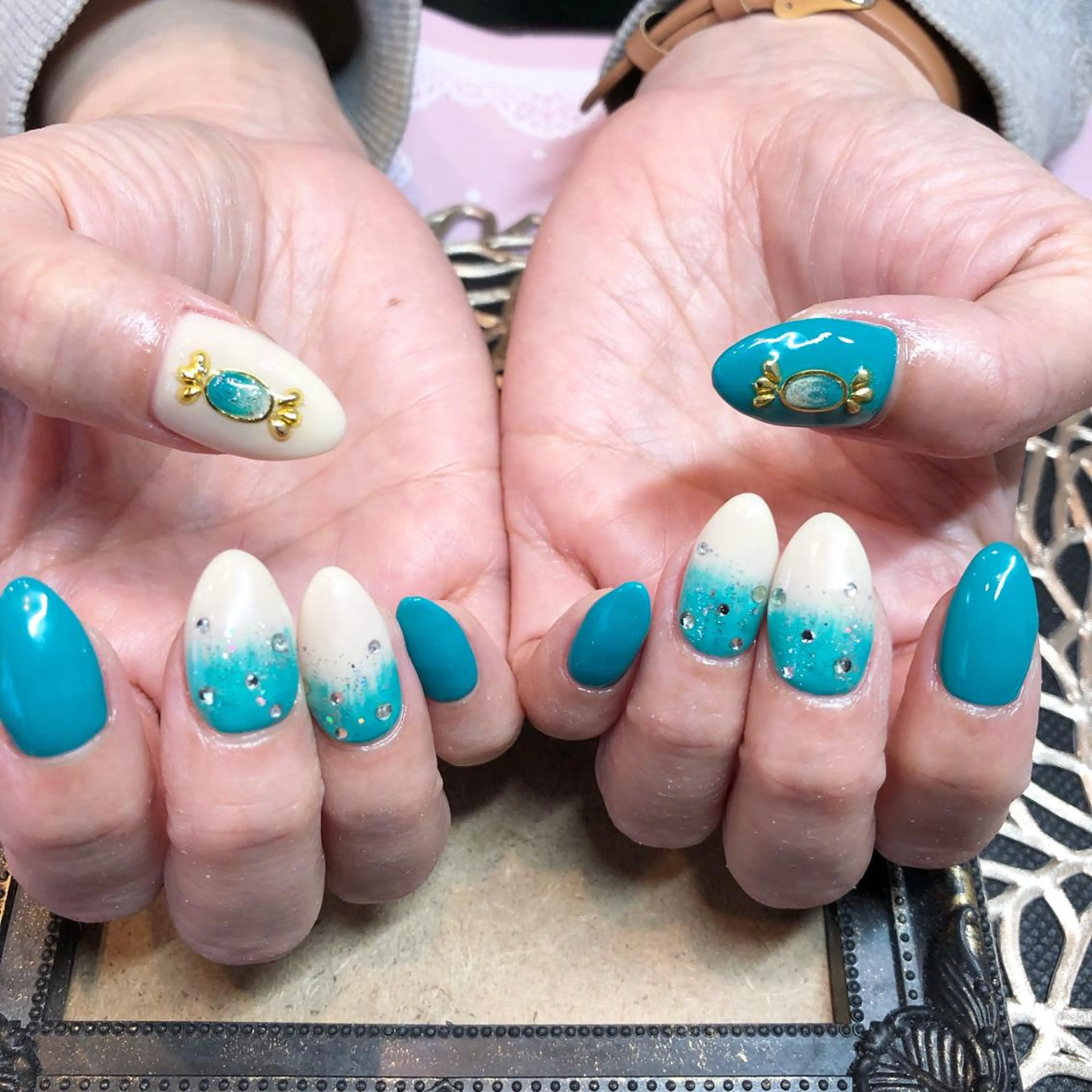 ネイル Nail salon REIRISのネイルデザイン