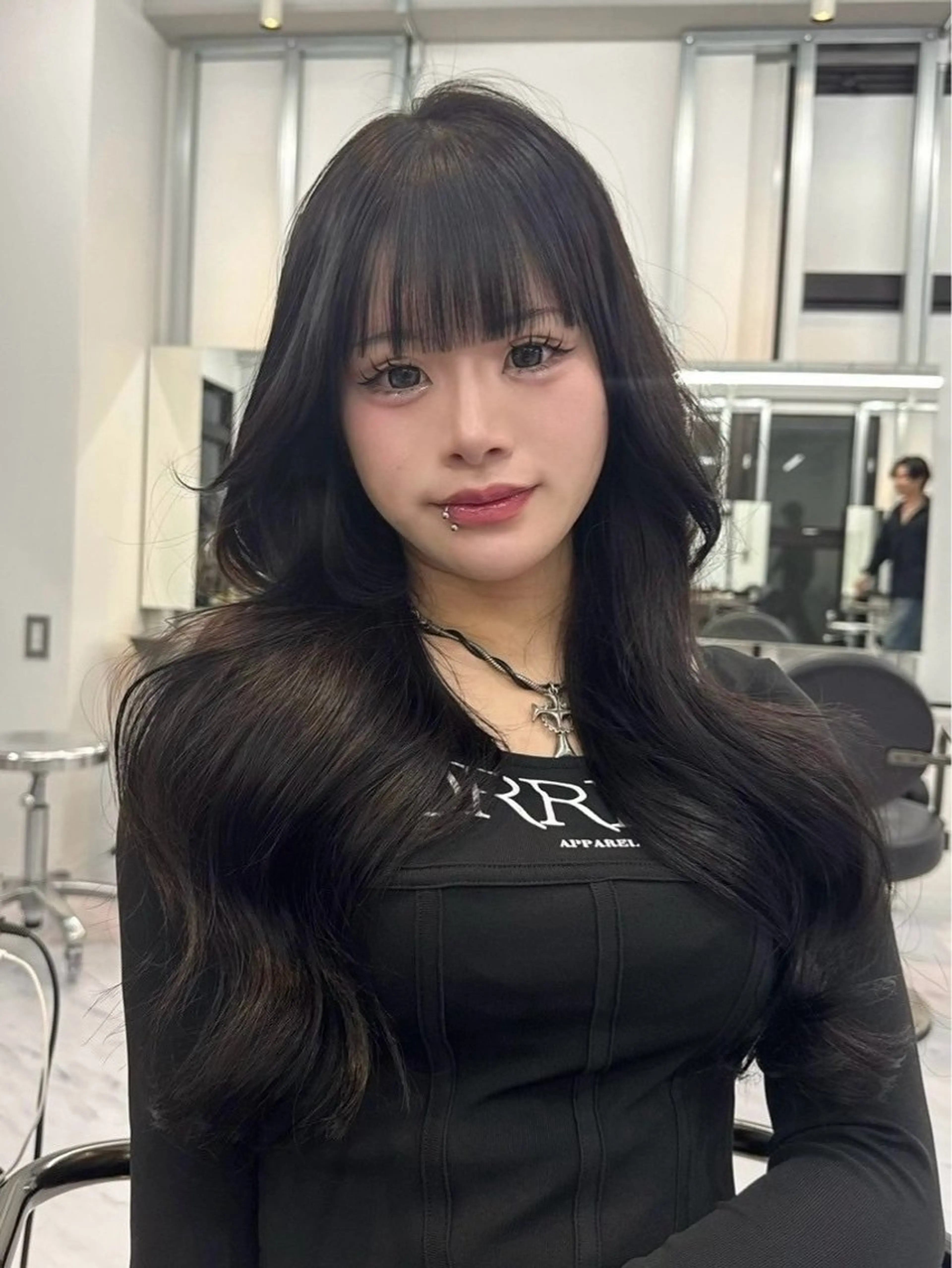 ロング VIVIE 福岡天神店のヘアスタイル