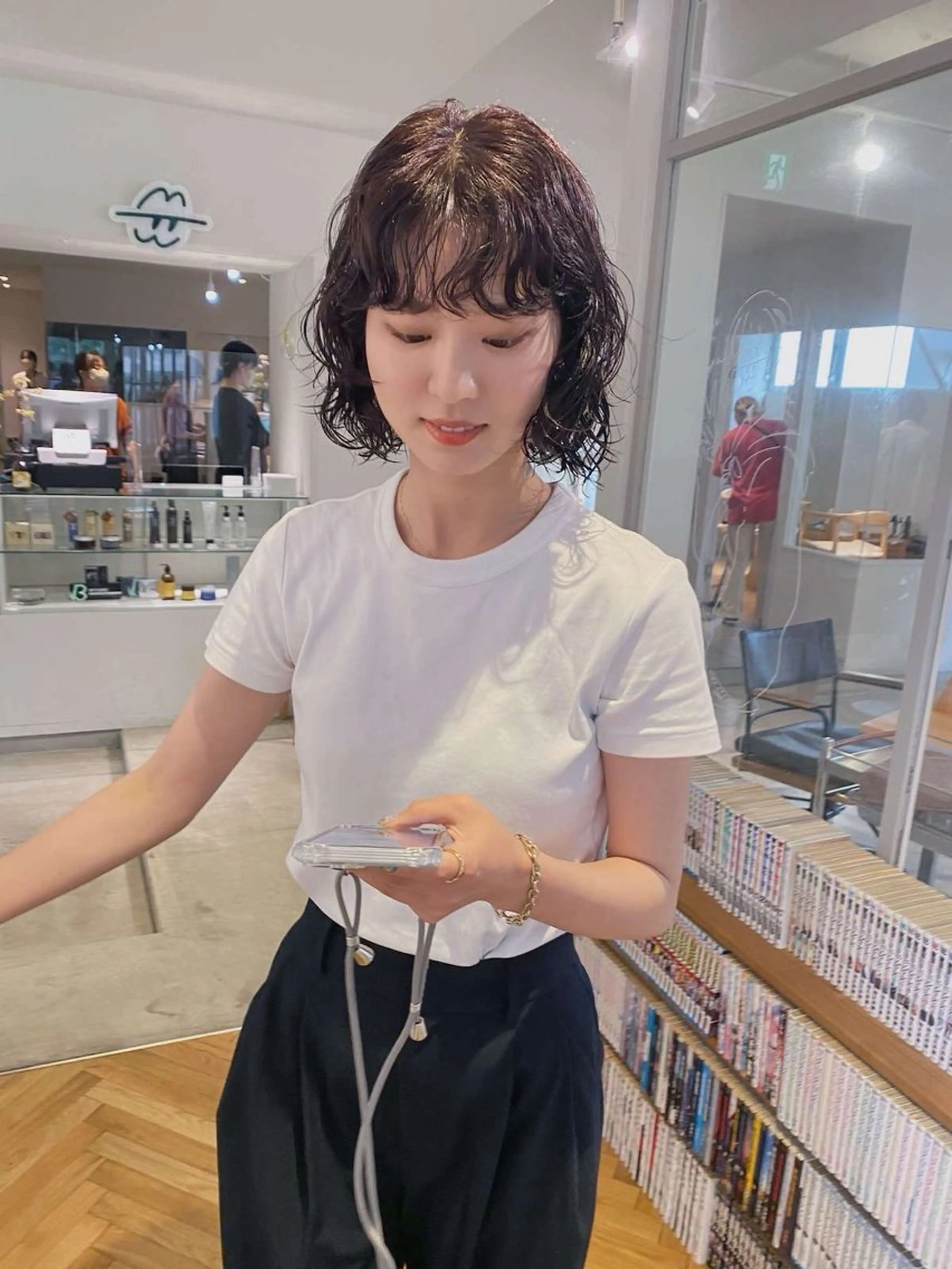 ショート パーマ NERO 松井 隆人のヘアスタイル