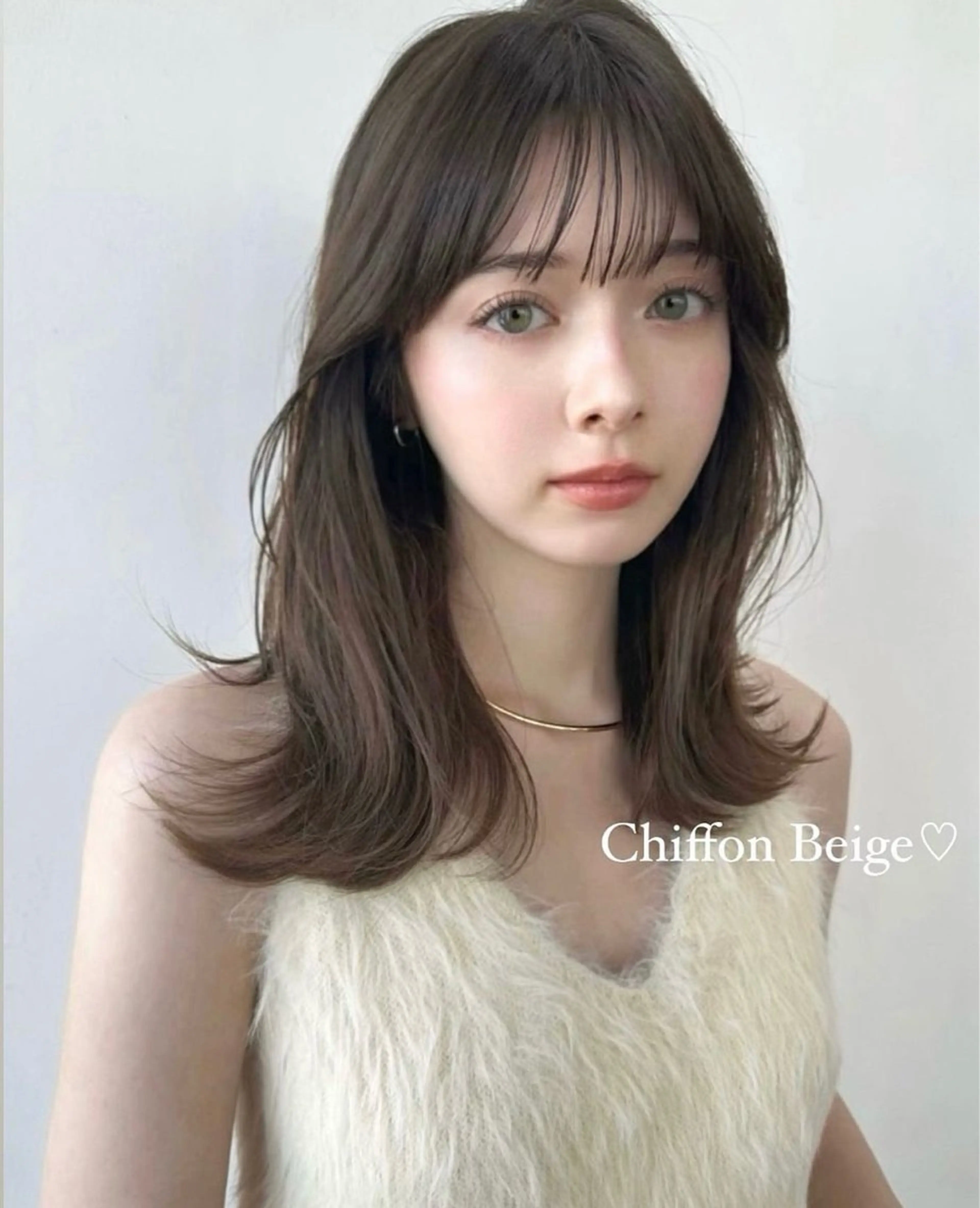 セミロング 顔周りカット レイヤーカット カット トリートメント 吉川 陽菜のヘアスタイル