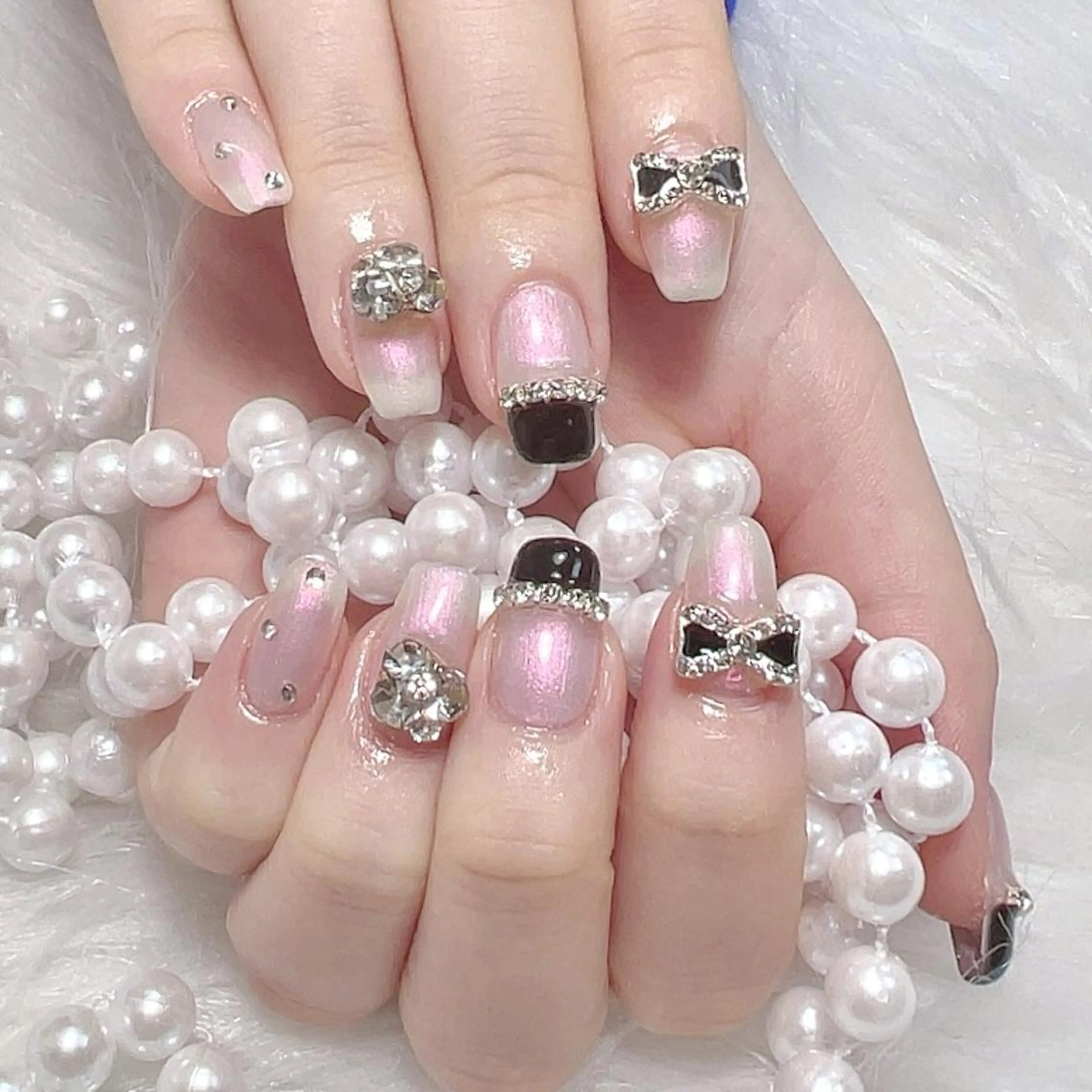 ネイル queens nailsalonのネイルデザイン