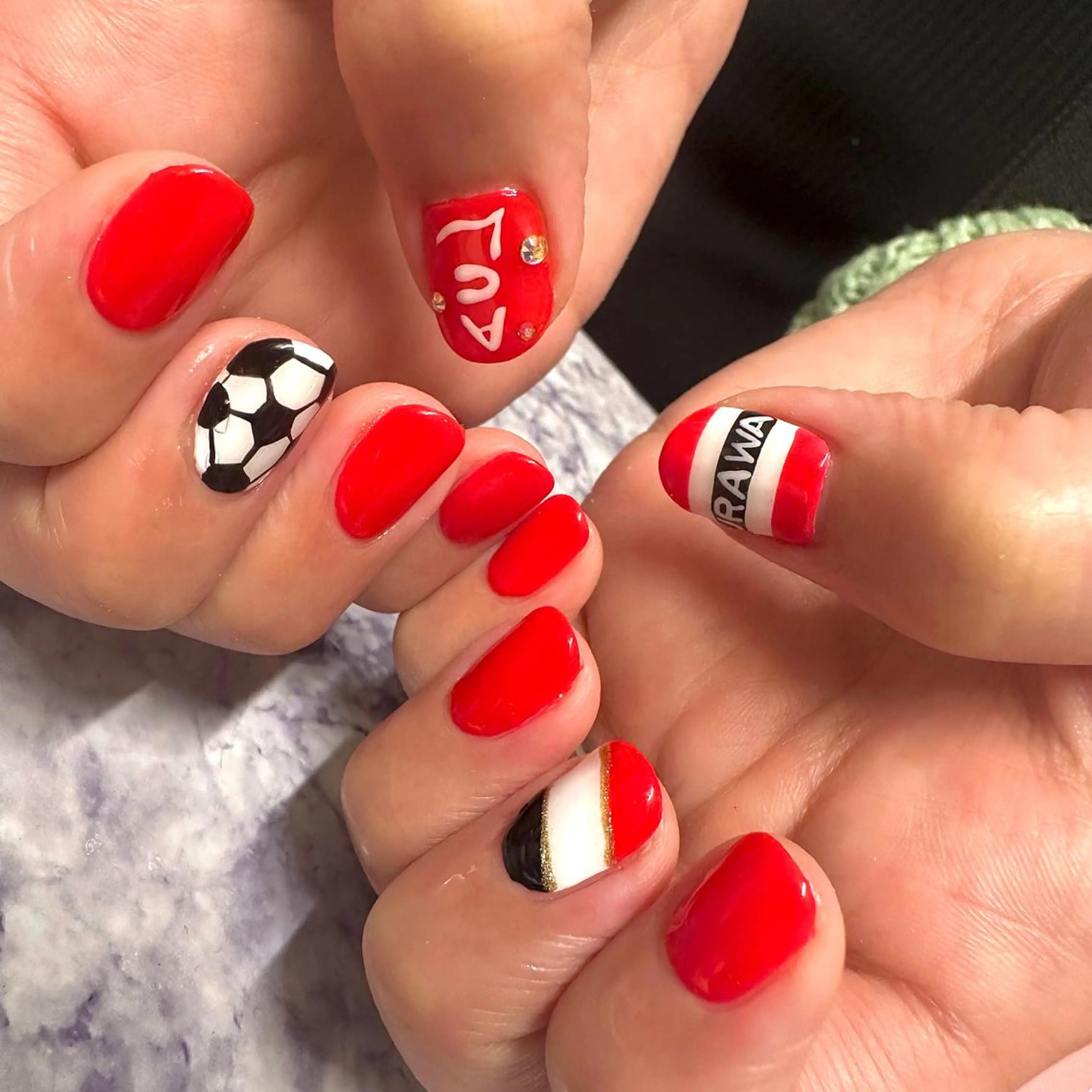 ネイル ハンドネイル Pretzels🥨 【プレッツェル】ミウのネイルデザイン