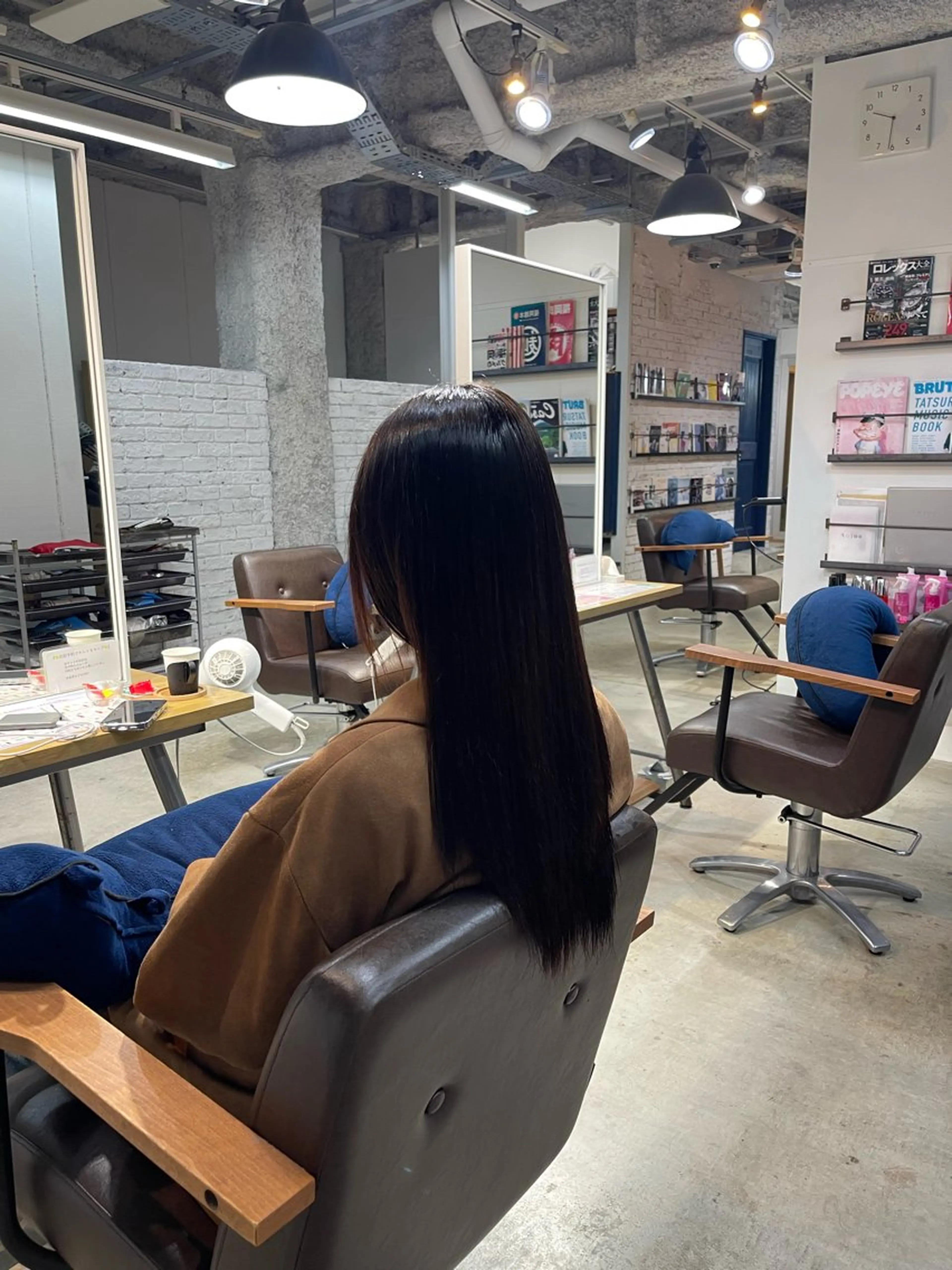 セミロング natsuki 天神/今泉/縮毛矯正のヘアスタイル