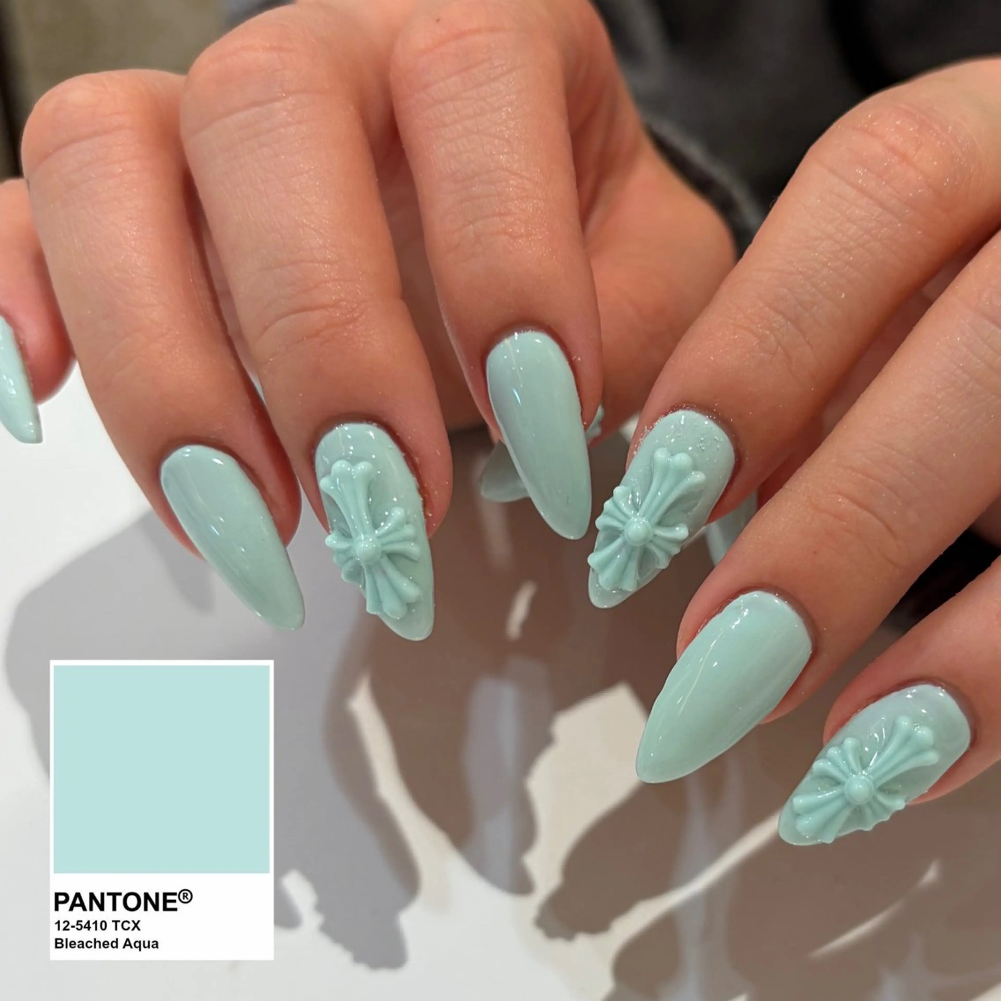 ネイル ハンドネイル sayuri ໒꒱のネイルデザイン