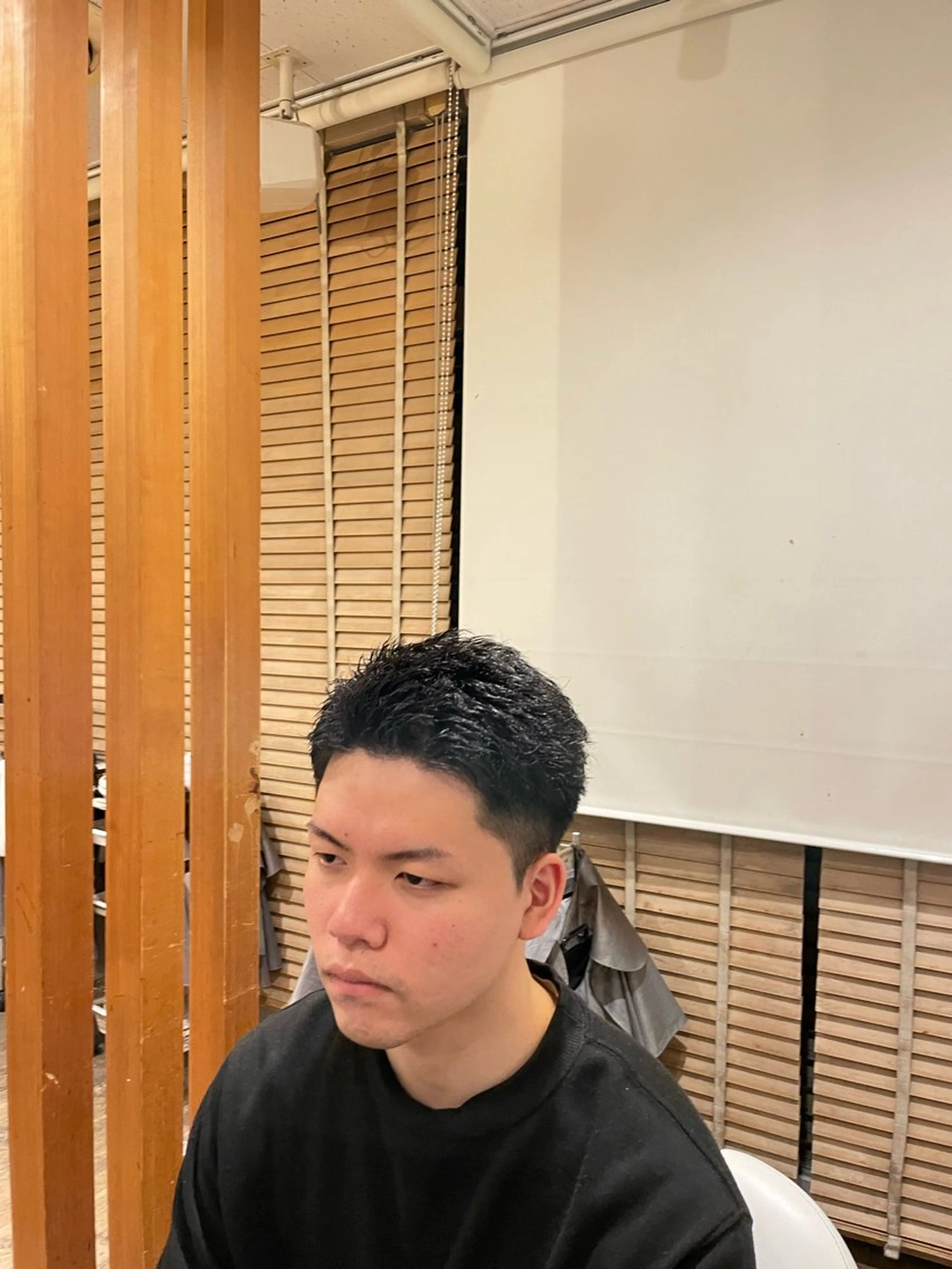 ショート メンズ 椿 大輔のヘアスタイル