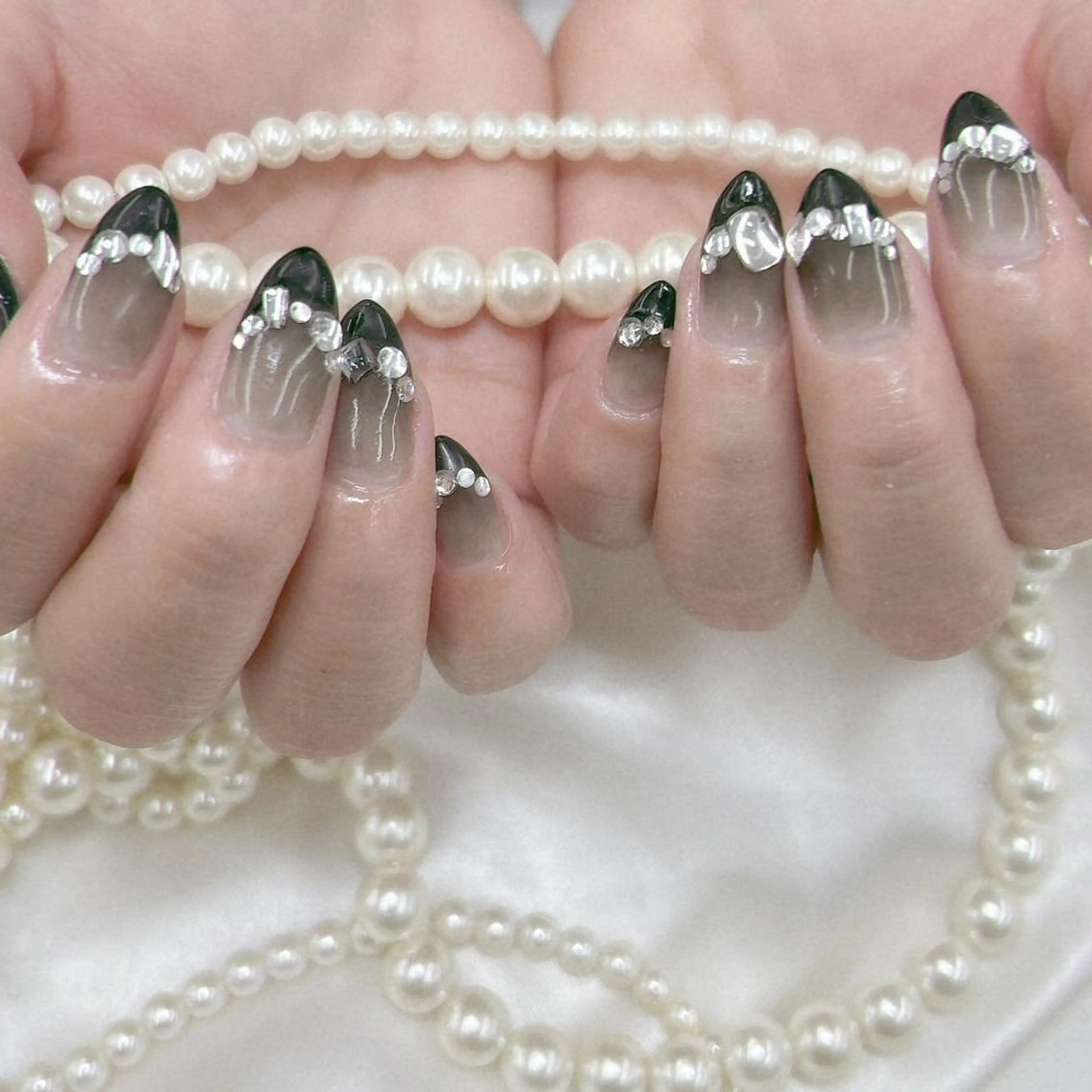 ネイル Nail salon Honey Beeのネイルデザイン