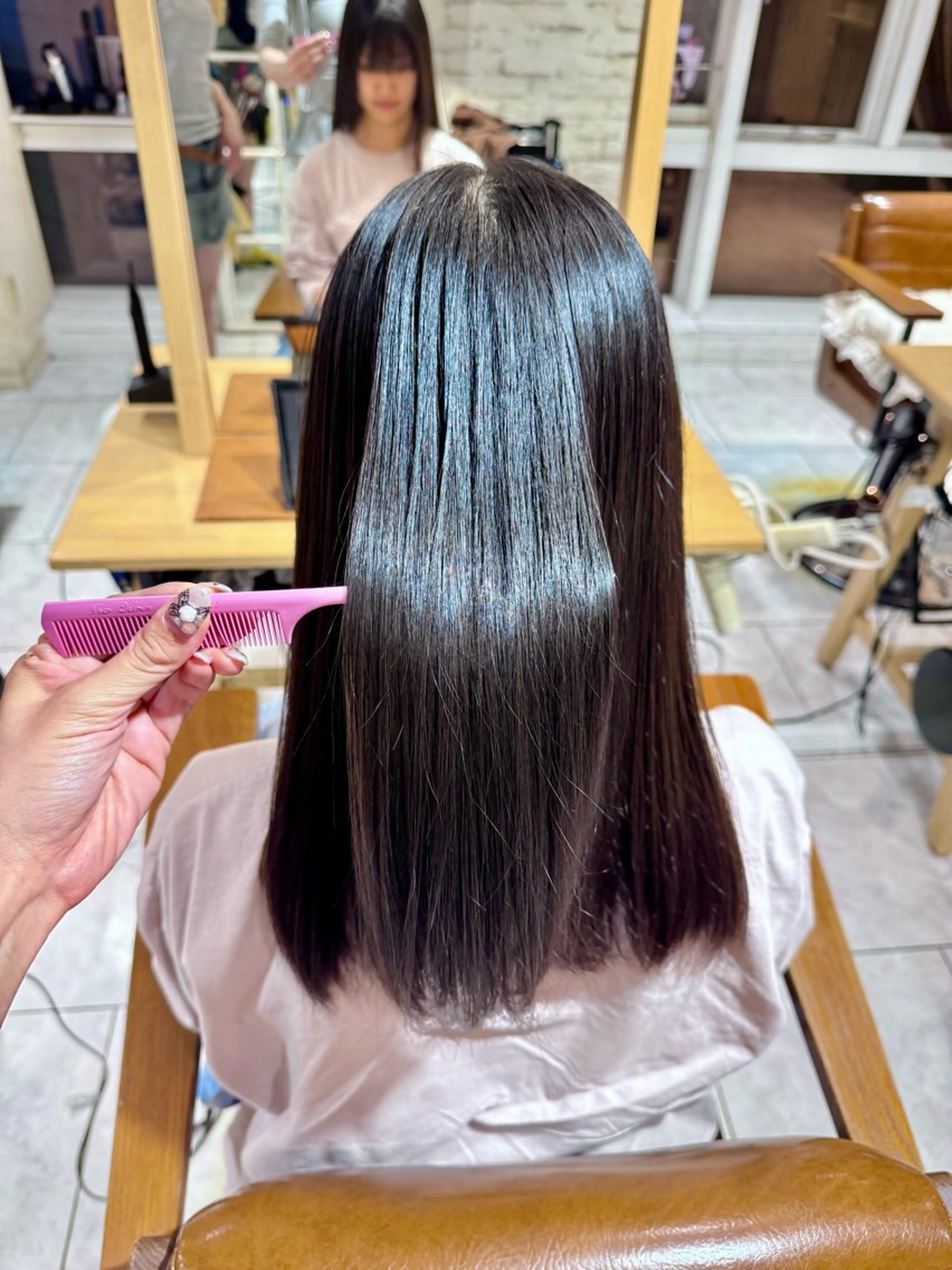 セミロング パーマ ストレートパーマ 山口 ななみのヘアスタイル