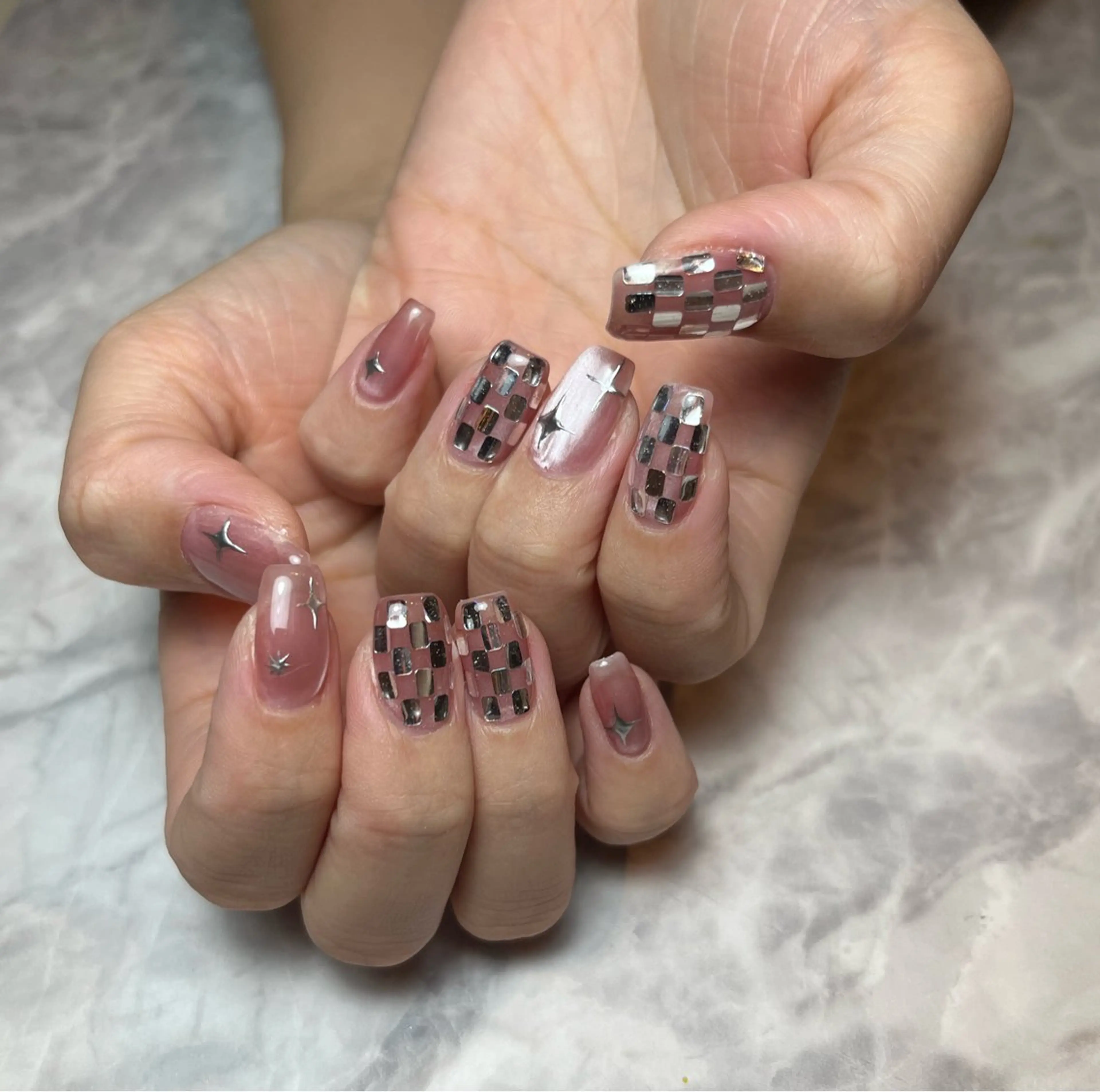 ネイル なんば7nail YUZUHAのネイルデザイン