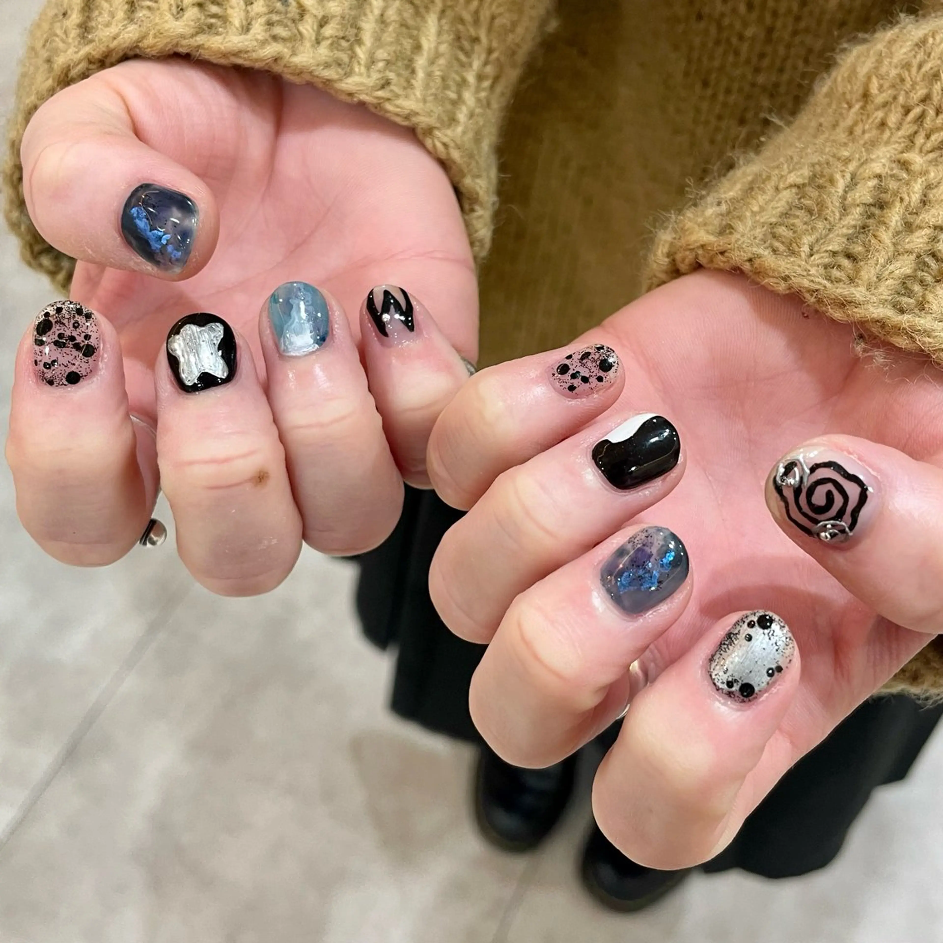 ネイル ハンドネイル N°nail 💅MIIRUのネイルデザイン