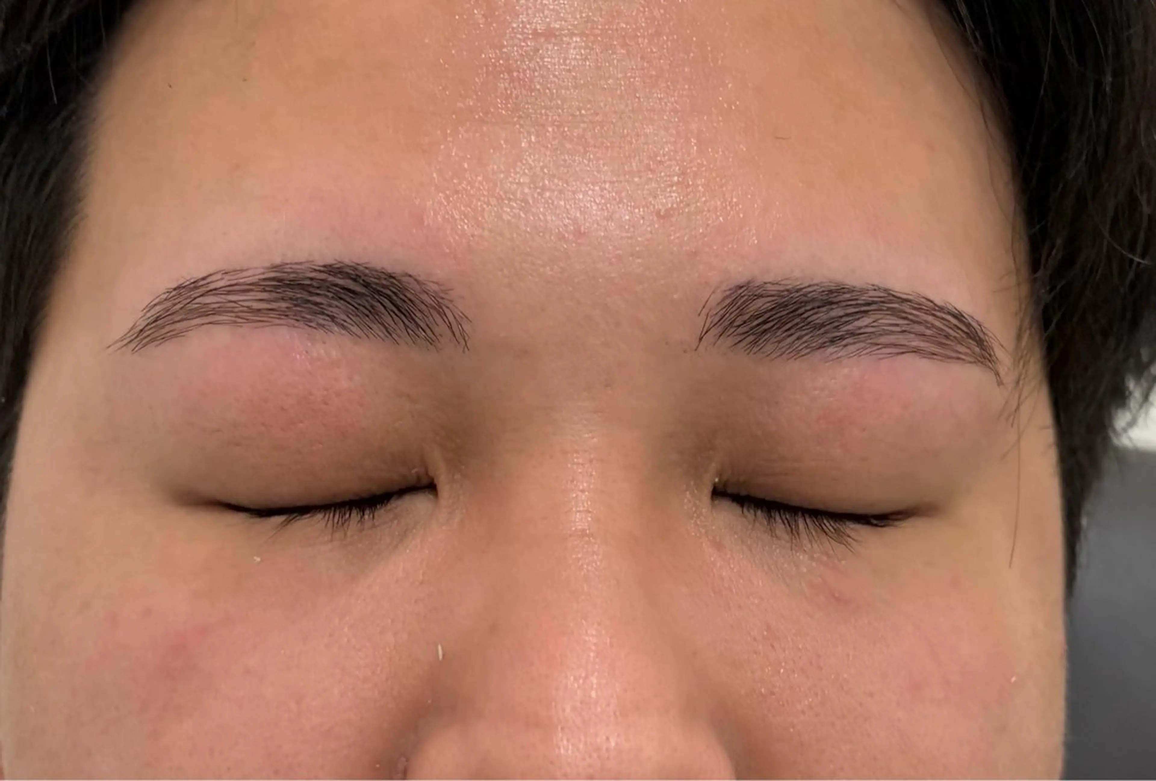 アイブロウ 岩本真美 eyelashのマツエク・マツパデザイン