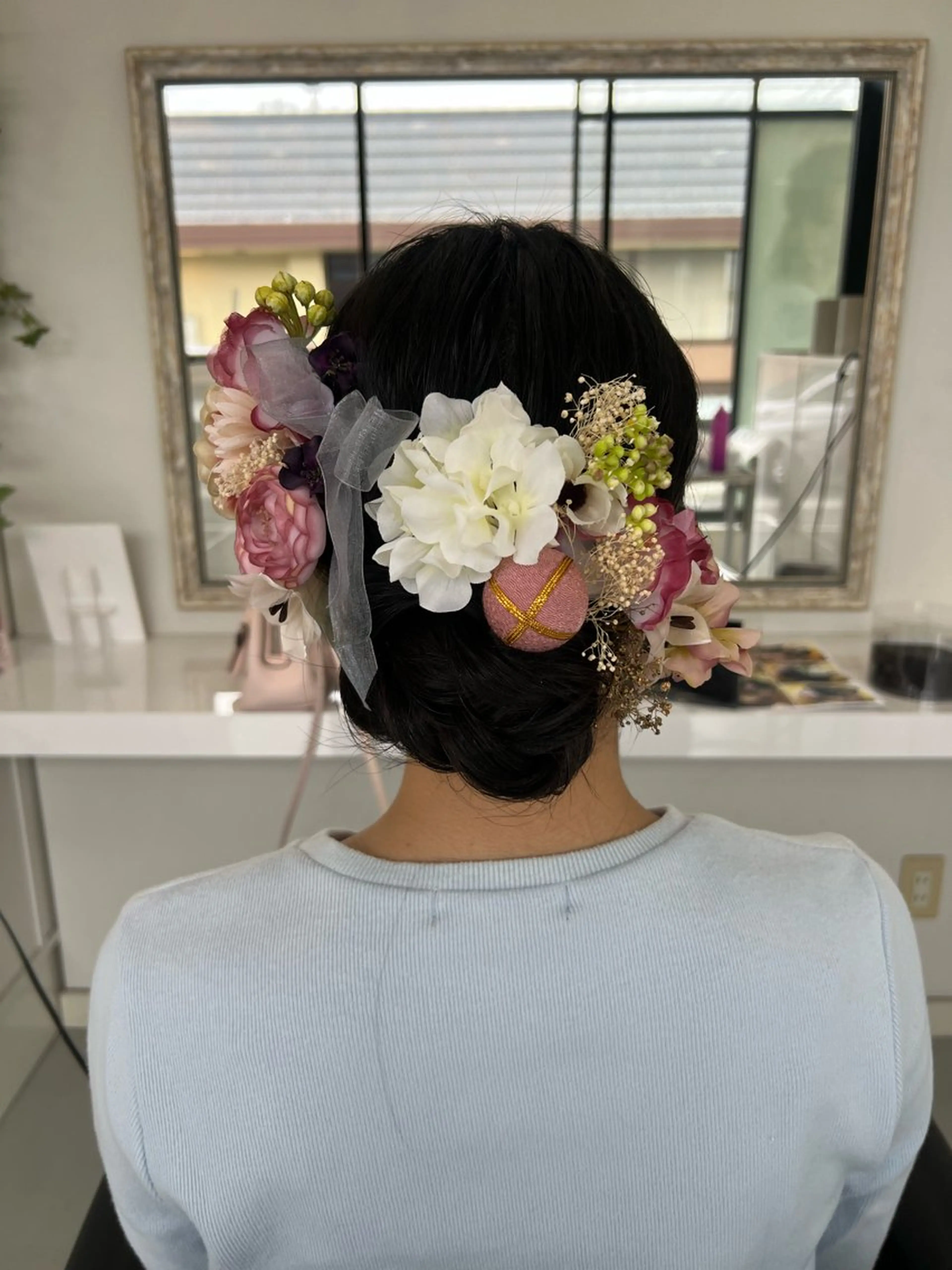 ヘアアレンジ 卒業式のヘアスタイル ヘアセット 艶カラー/マツエク /似合わせ🤍ななえのマツエク・マツパデザイン