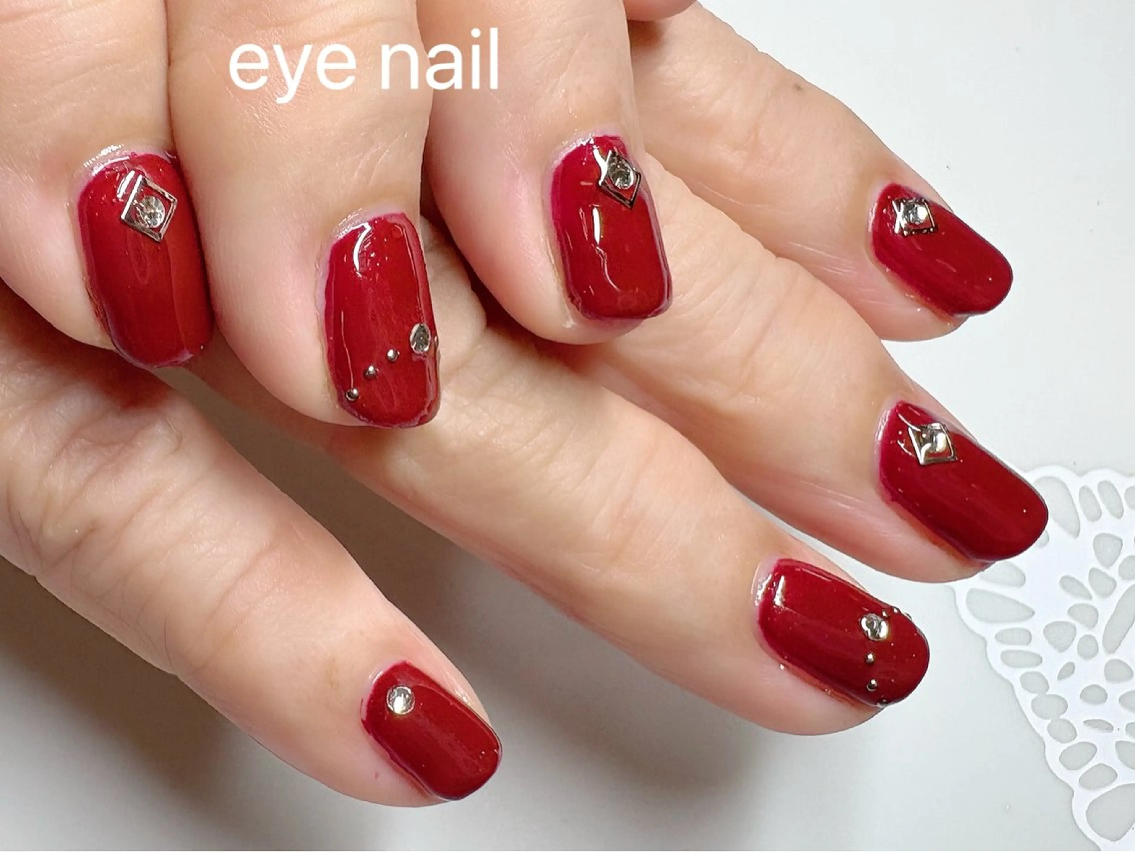 ネイル アートネイル ボルドー ストーンネイル ハンドネイル Eye nailのネイルデザイン