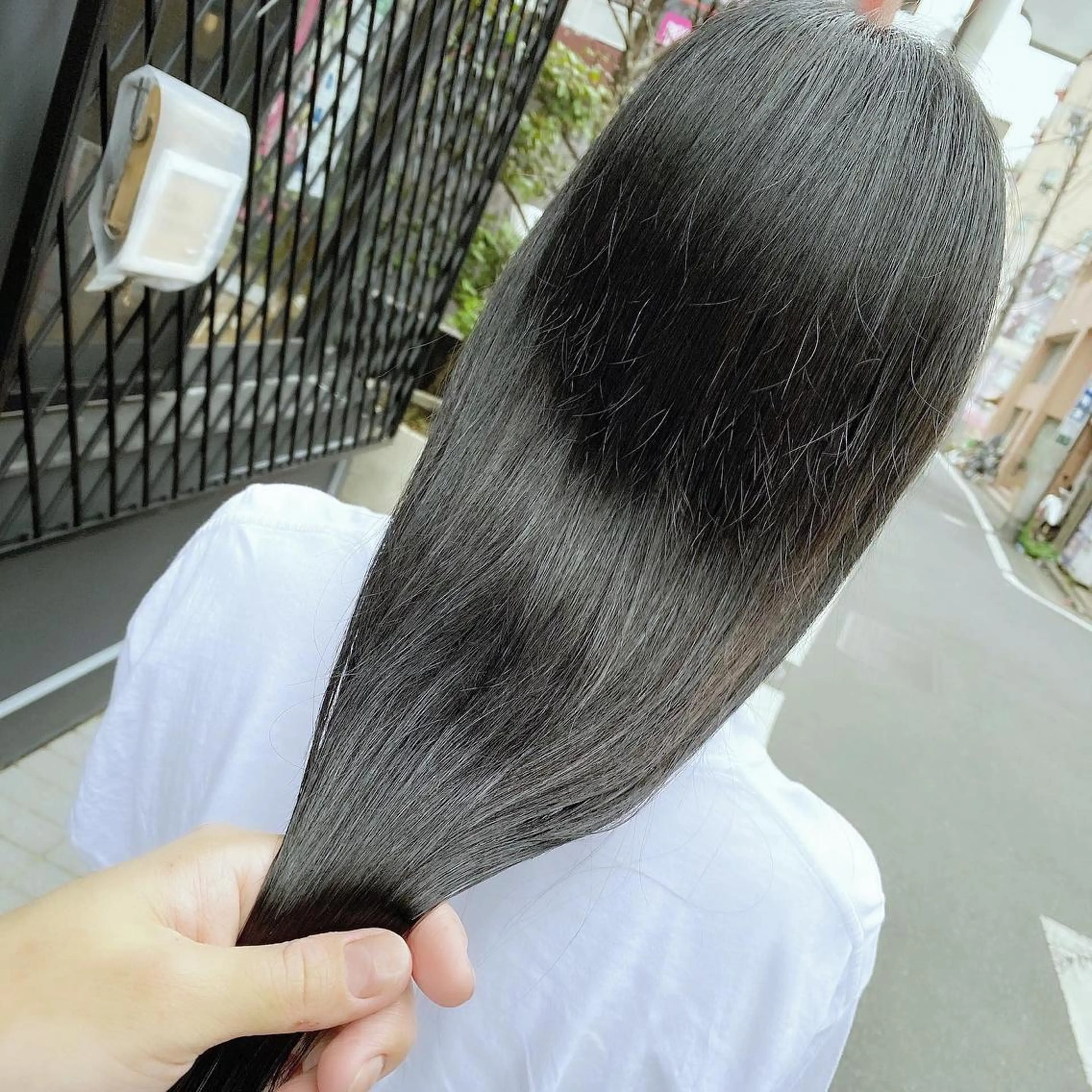 ロング カラー ブラウンカラー ダークブラウン 髪質改善 髪質改善特化 安東駿介のヘアスタイル