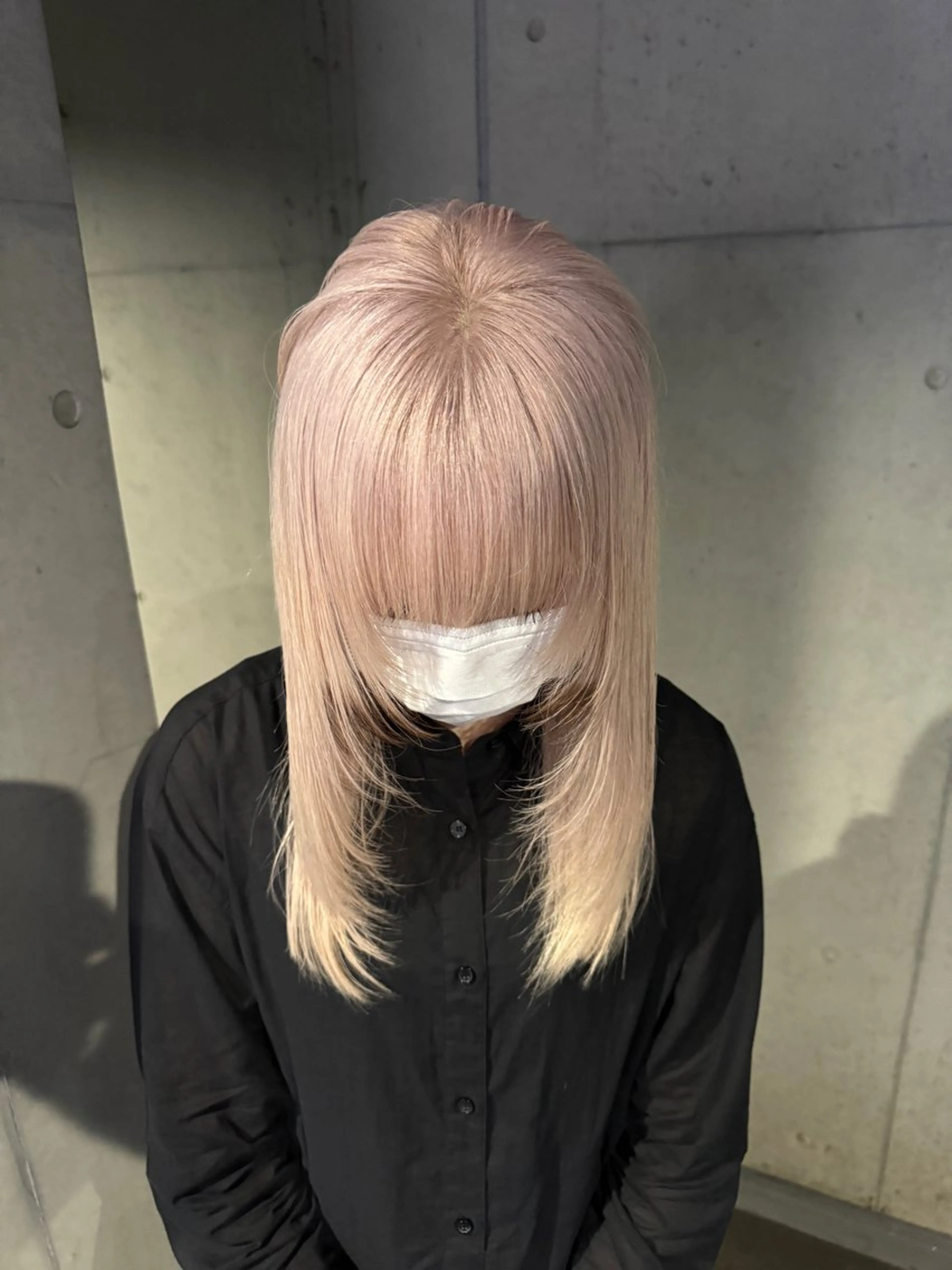 ロング カラー だいち/ブリーチ/ レイヤーカットのヘアスタイル