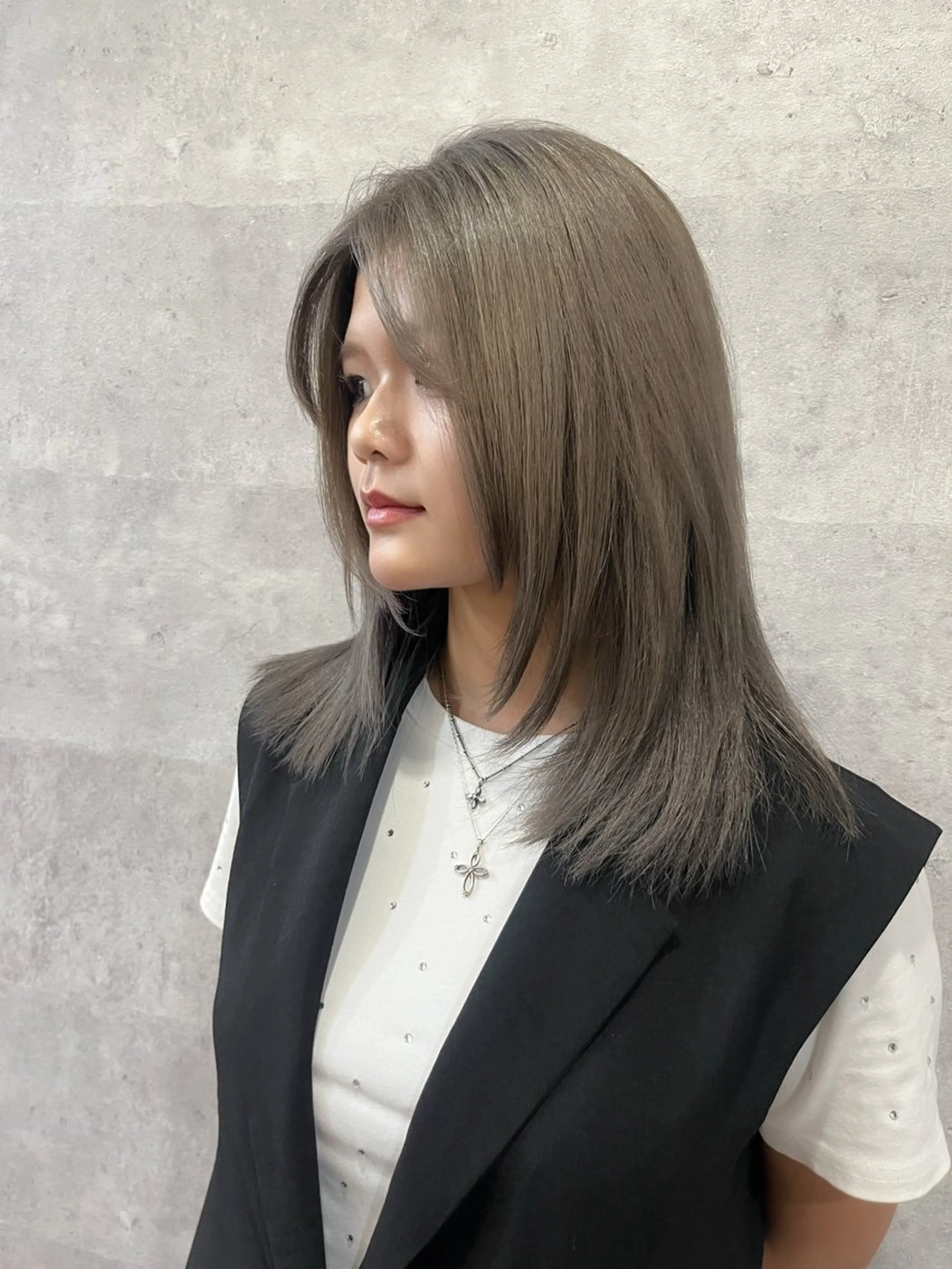 ミディアム カラー ヘアカラー Grow by NYNY 坂本 理輝のヘアスタイル