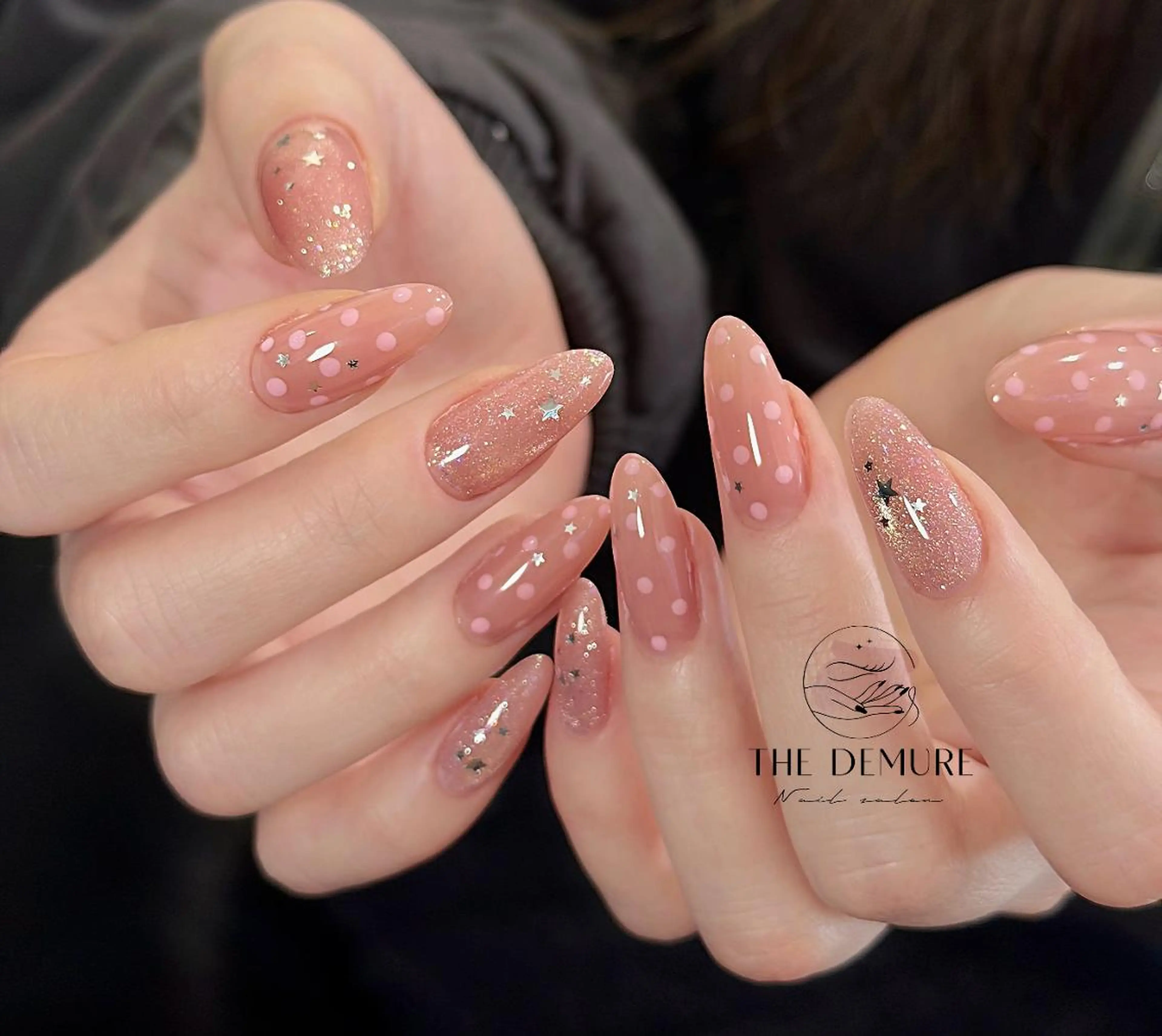 ネイル アートネイル フットネイル 韓国ネイル マグネットネイル オフィスネイル ハンドネイル ハンドケア NailDemure 【銀座店】のネイルデザイン