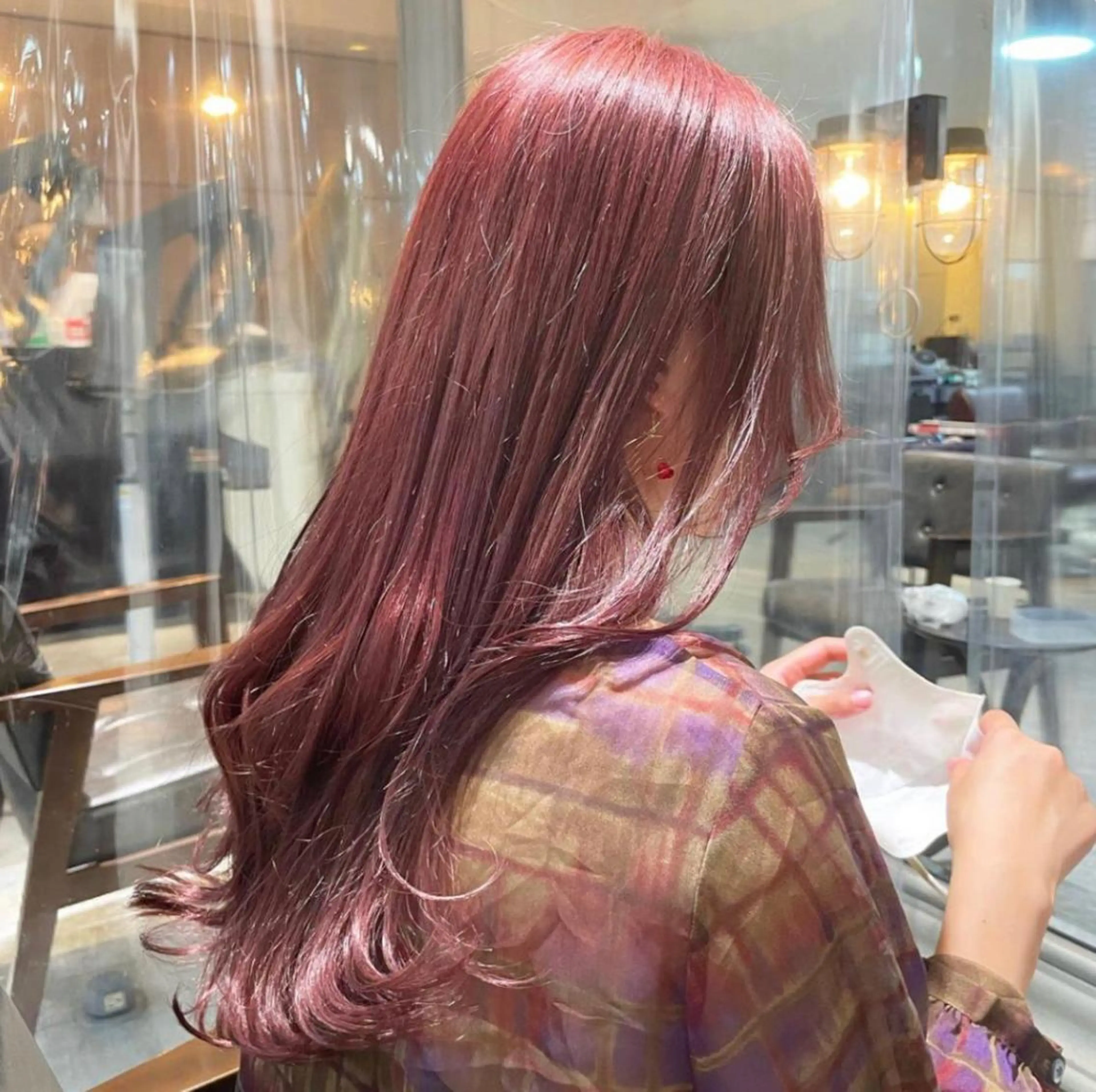 セミロング カラー ヘアアレンジ ヘアカラー 🌹TikTok４万 ﾌｫﾛﾜｰ🌹AKIのヘアスタイル