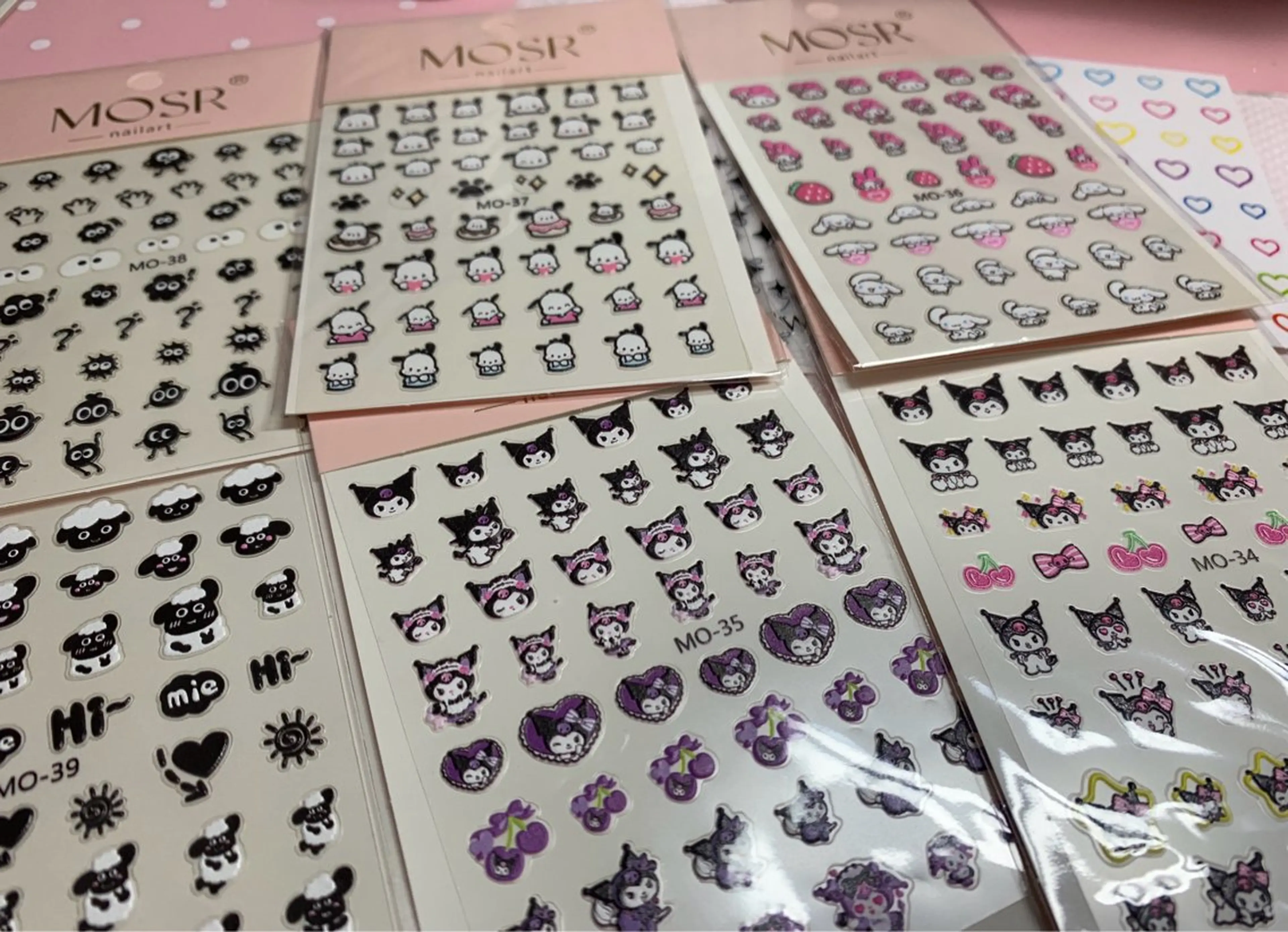 ネイル Kaka_ パラジェル、長さだしのネイルデザイン