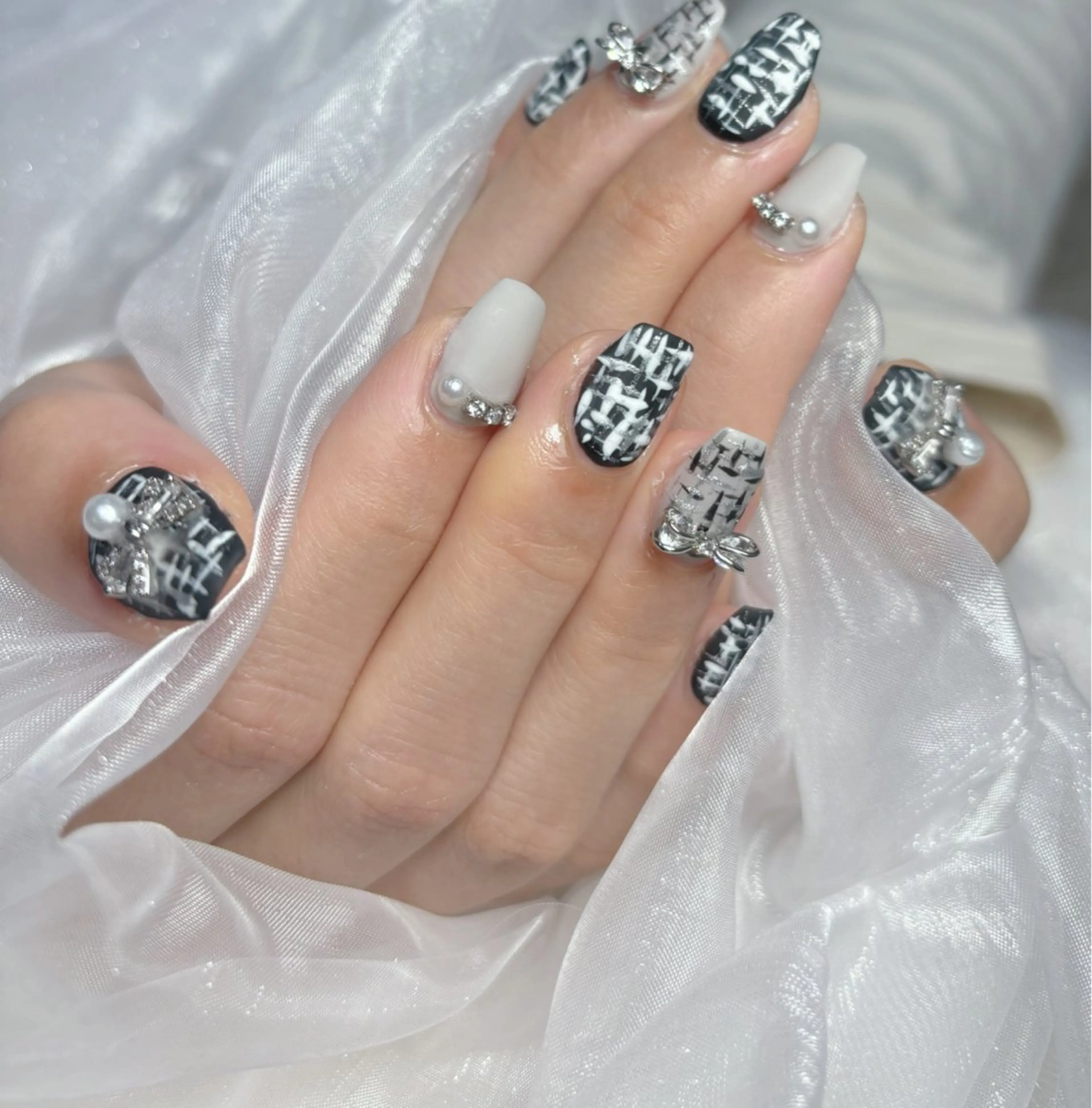 ネイル ハンドネイル STELLA nailのネイルデザイン