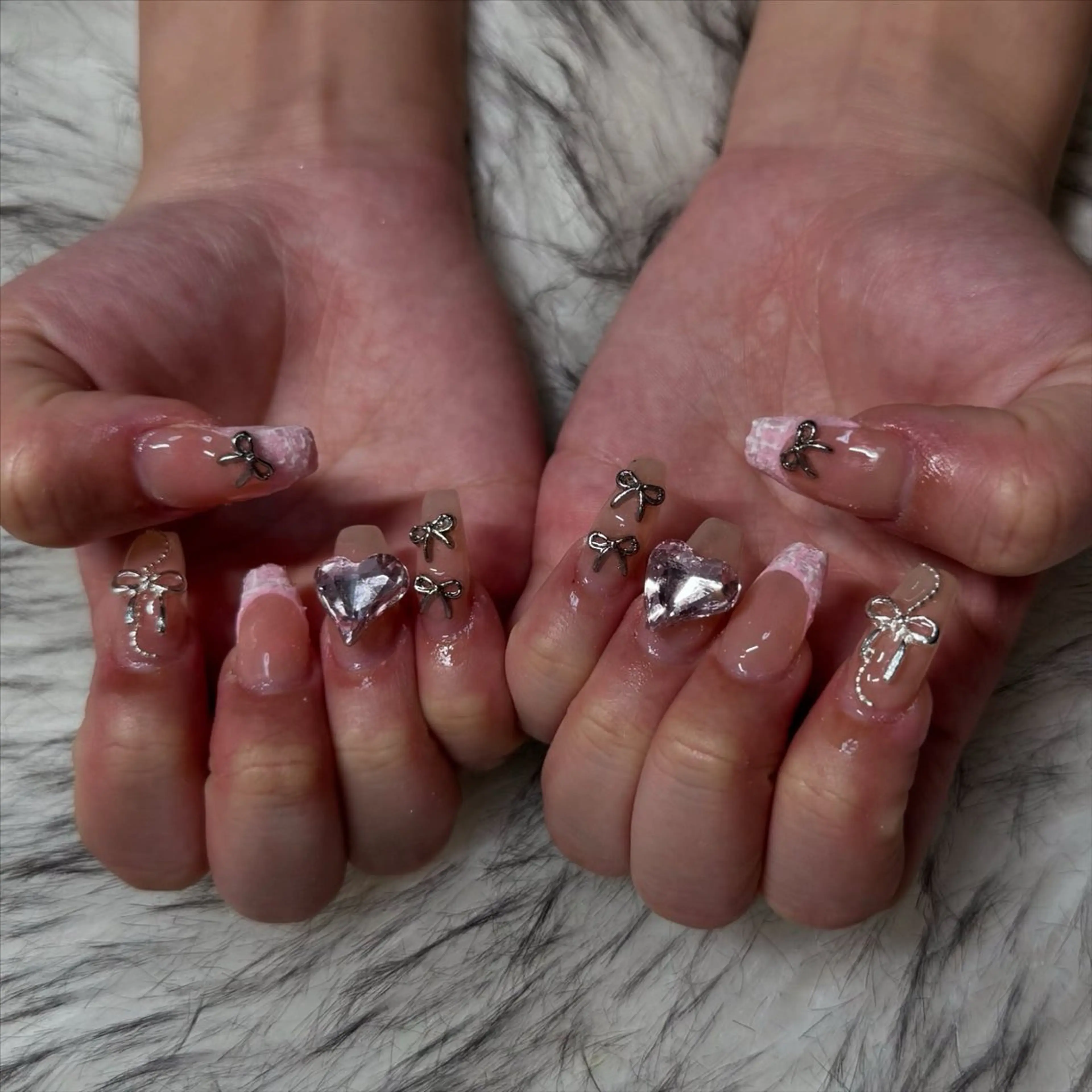 ロング ハンドネイル mao .のネイルデザイン