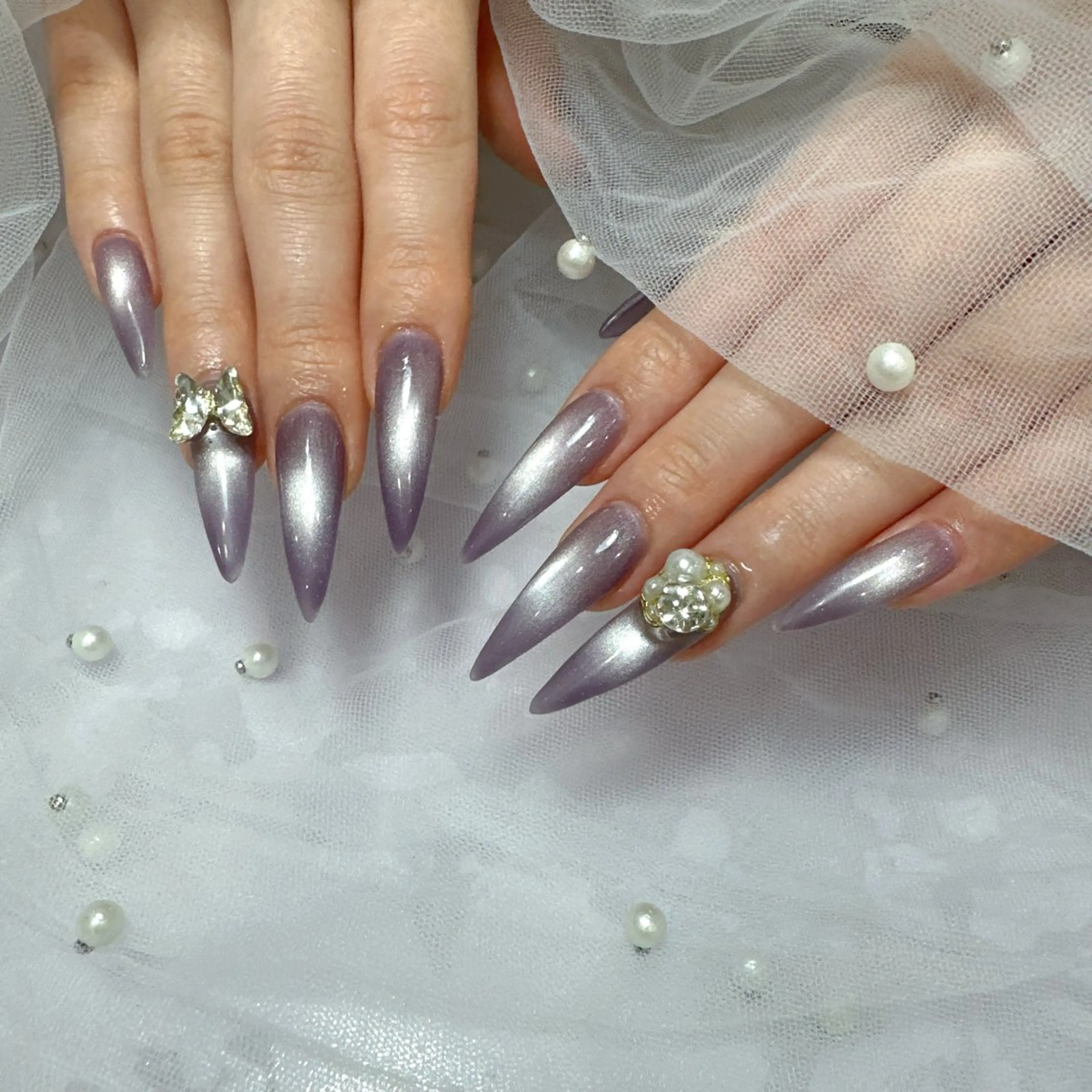 ネイル アートネイル フラッシュネイル フレンチネイル ジェルネイル ガラスフレンチ ハンドネイル You&Me Miyuのネイルデザイン