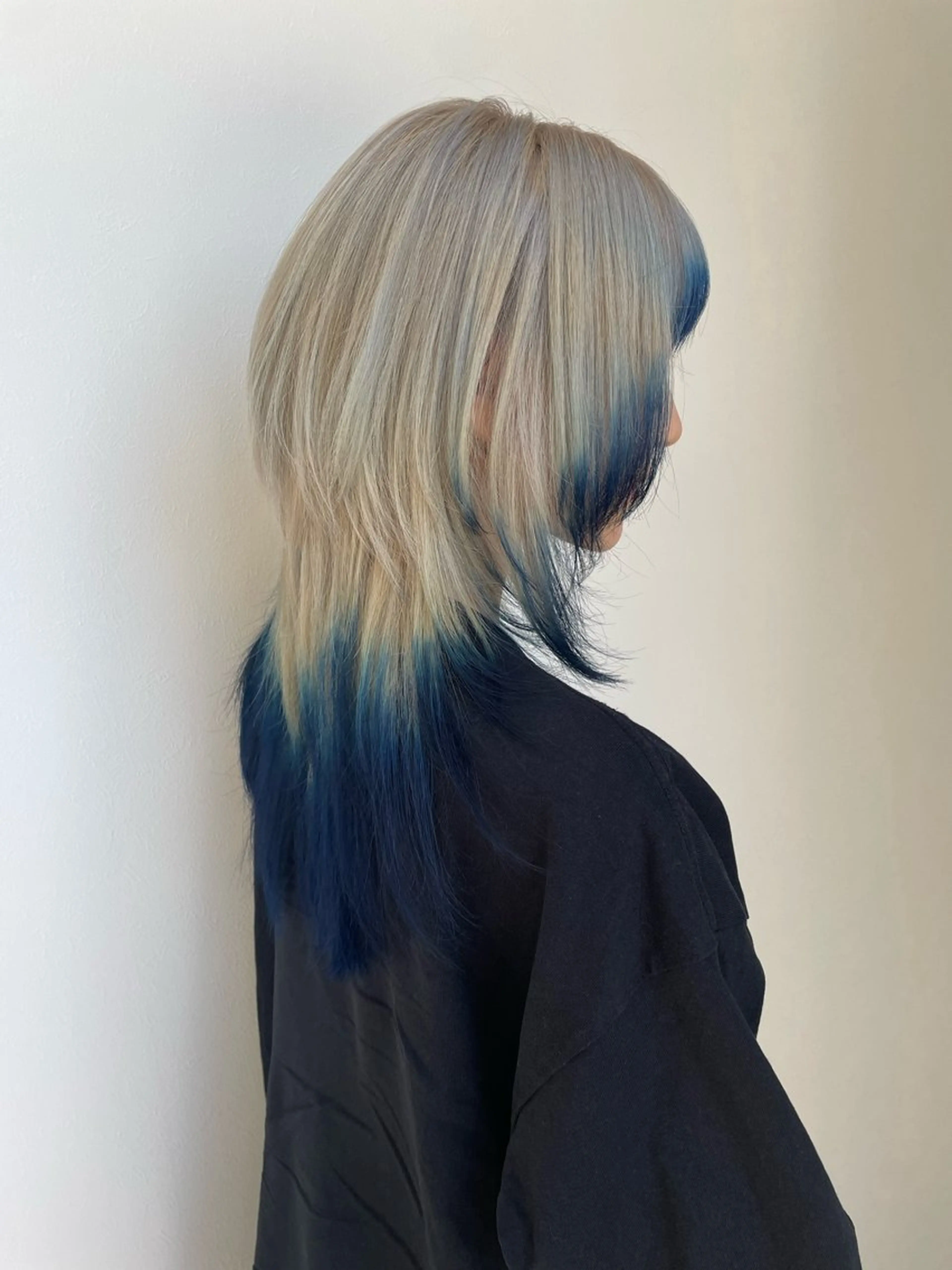 ロング カラー ロング ウルフカット カット ヘアカラー YUI/ ブリーチカラー🌷のヘアスタイル