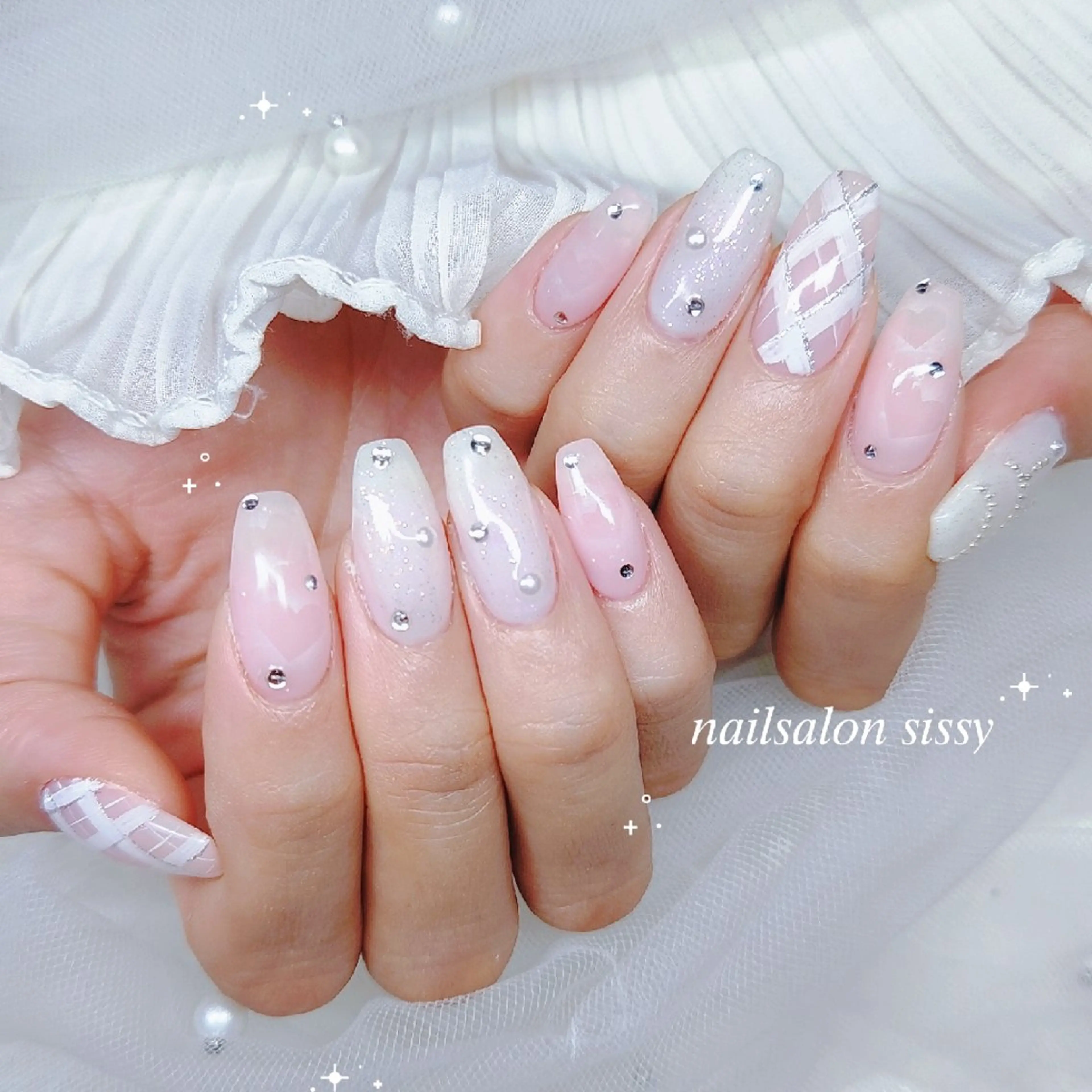 ネイル ピンク ハンドネイル sissy hatsuneのネイルデザイン