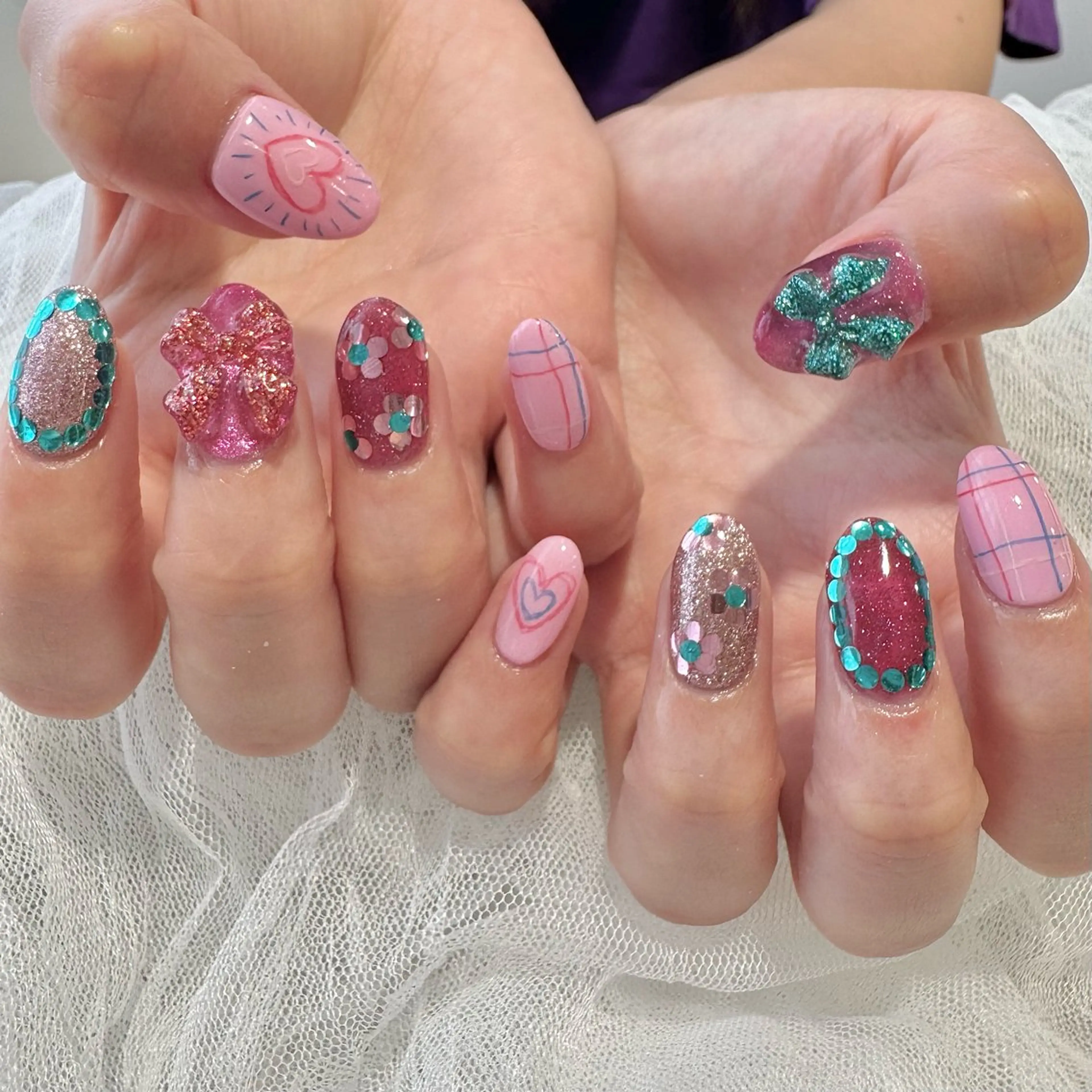 ネイル ハンドネイル 新井 ひなののネイルデザイン