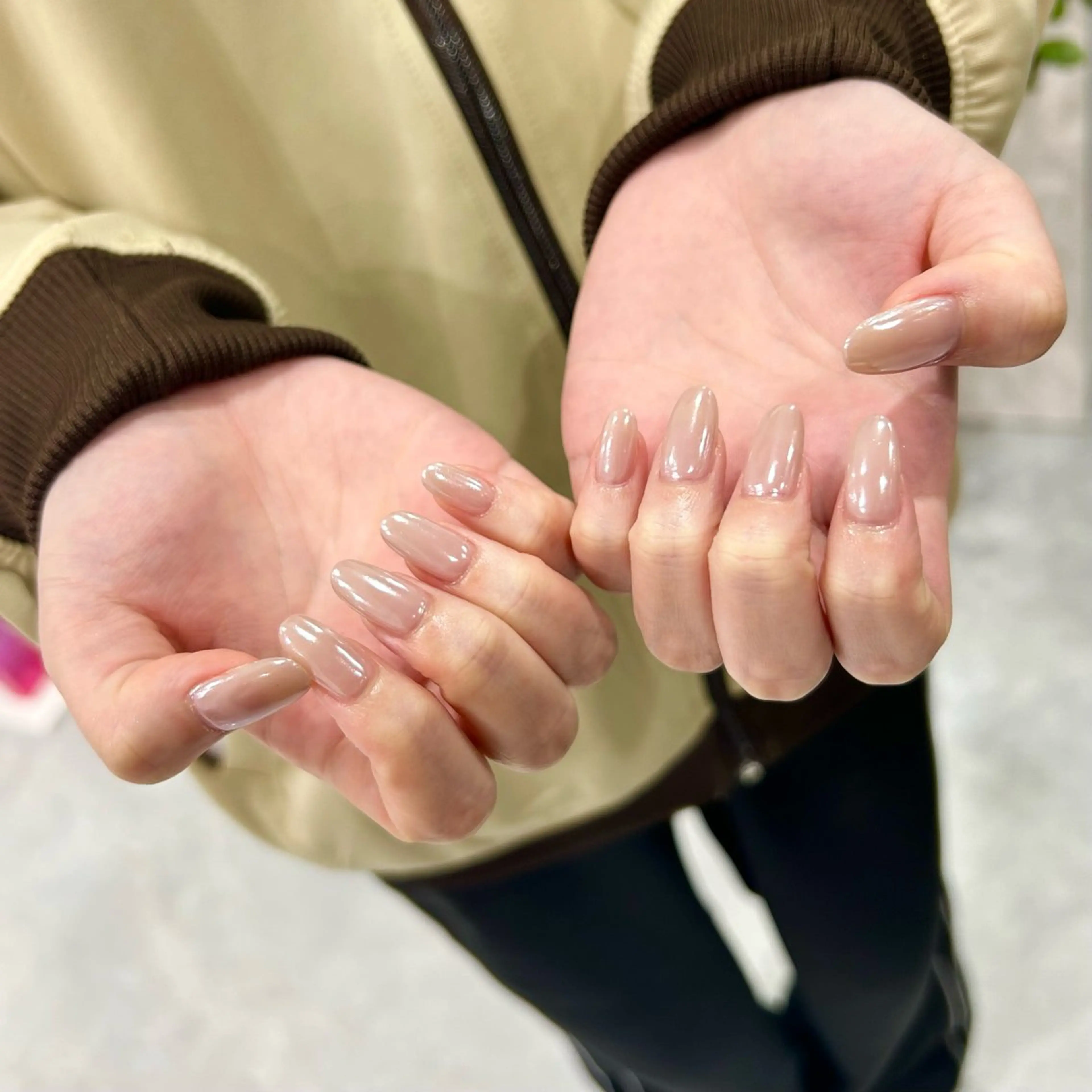 ネイル オーロラネイル ホワイト ハンドネイル RYO /Amourのネイルデザイン