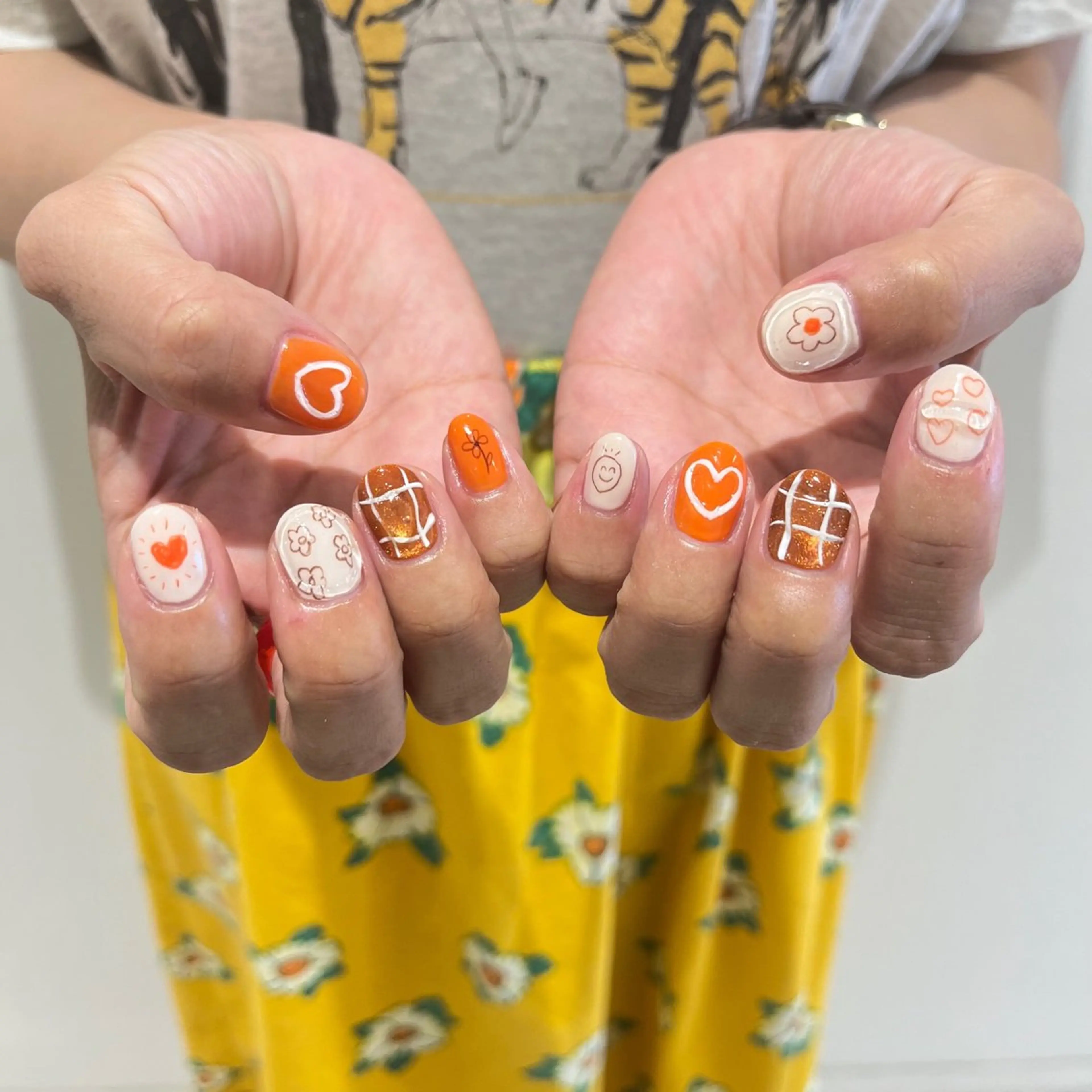 ネイル mano+所属・haruka 🐈のネイルデザイン