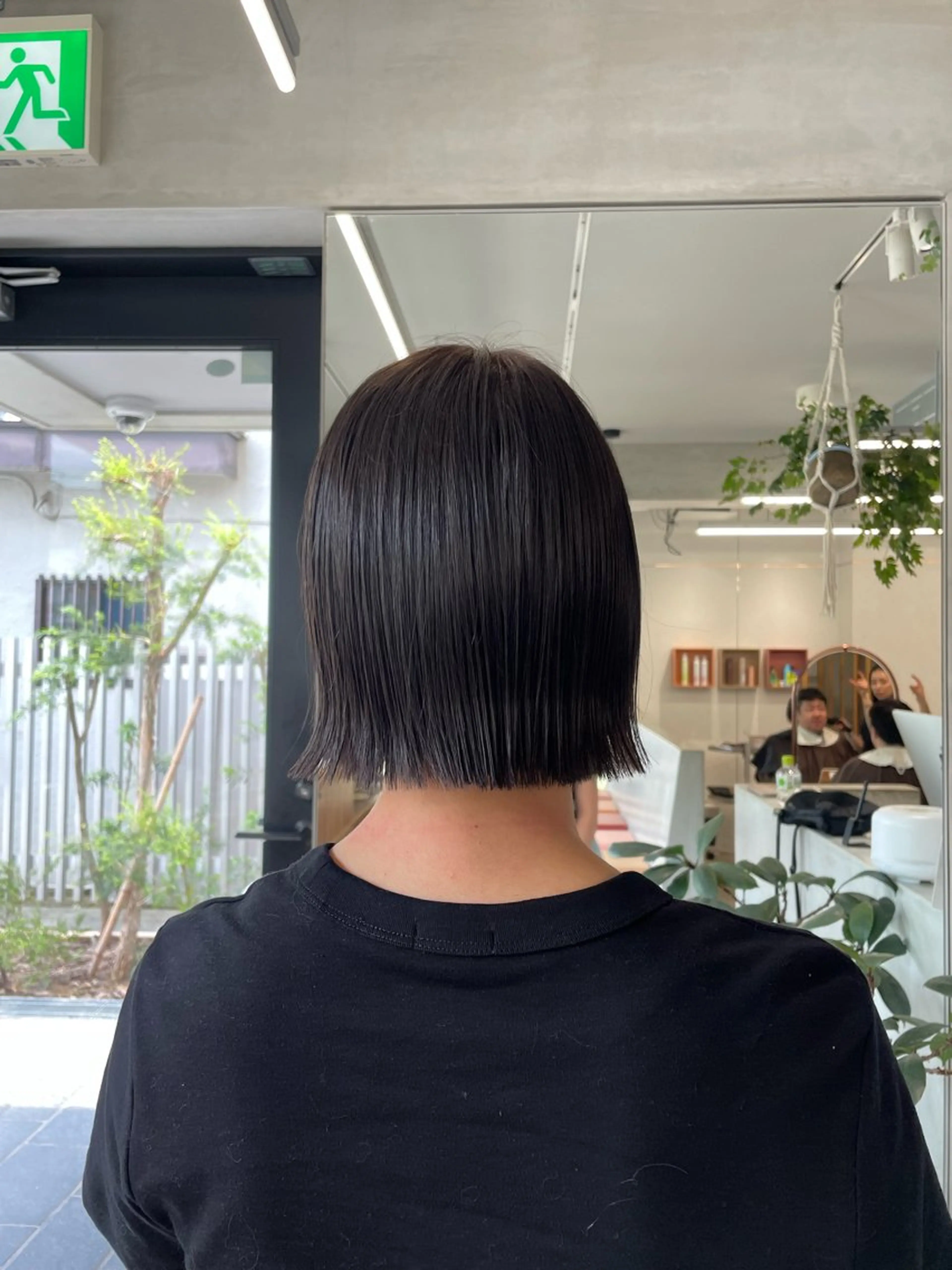 カラー カット ヘアカラー 鶴井 美空のヘアスタイル