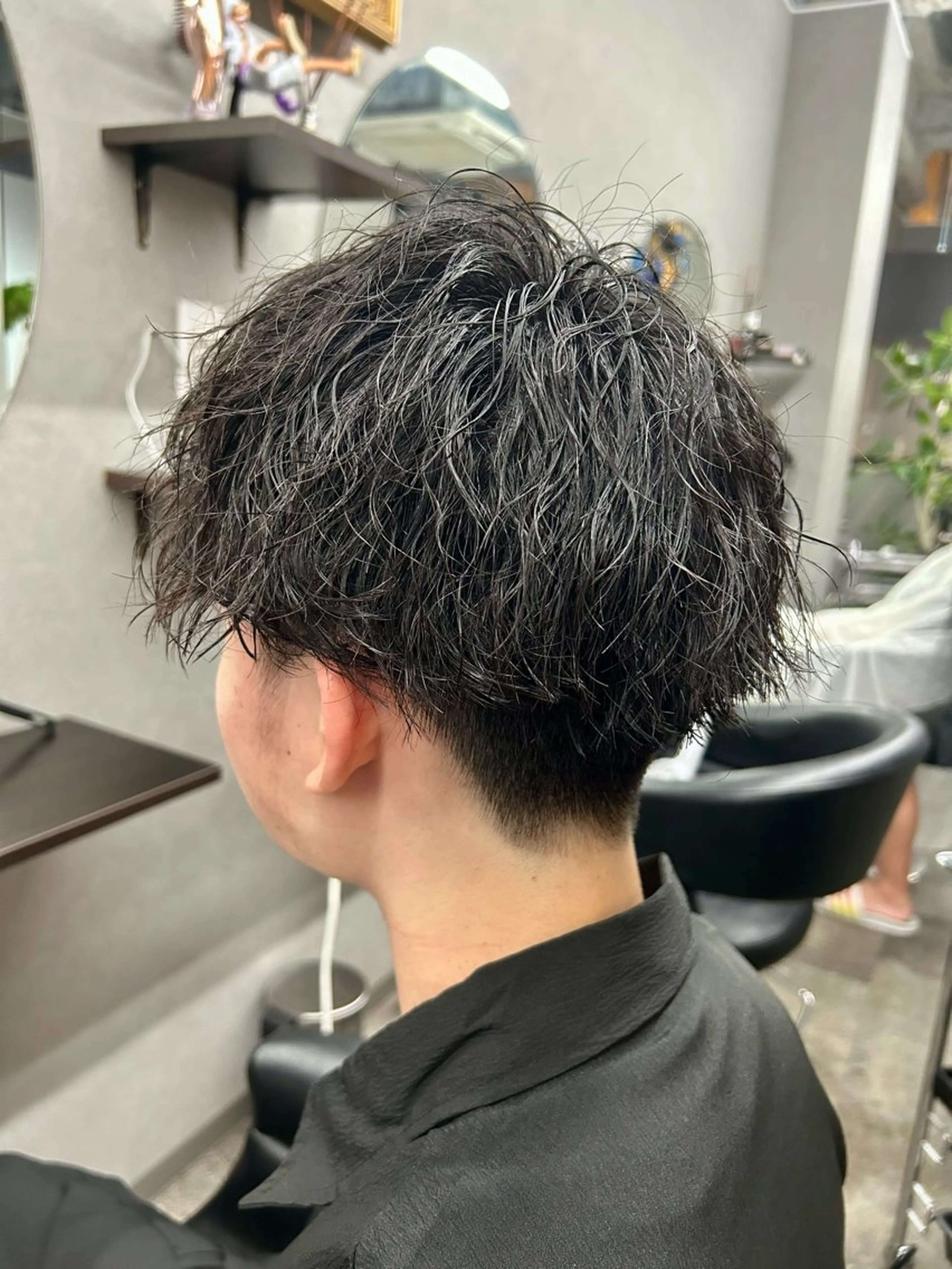 ショート パーマ メンズ カット パーマ ゲーマー美容師 KENTOのヘアスタイル