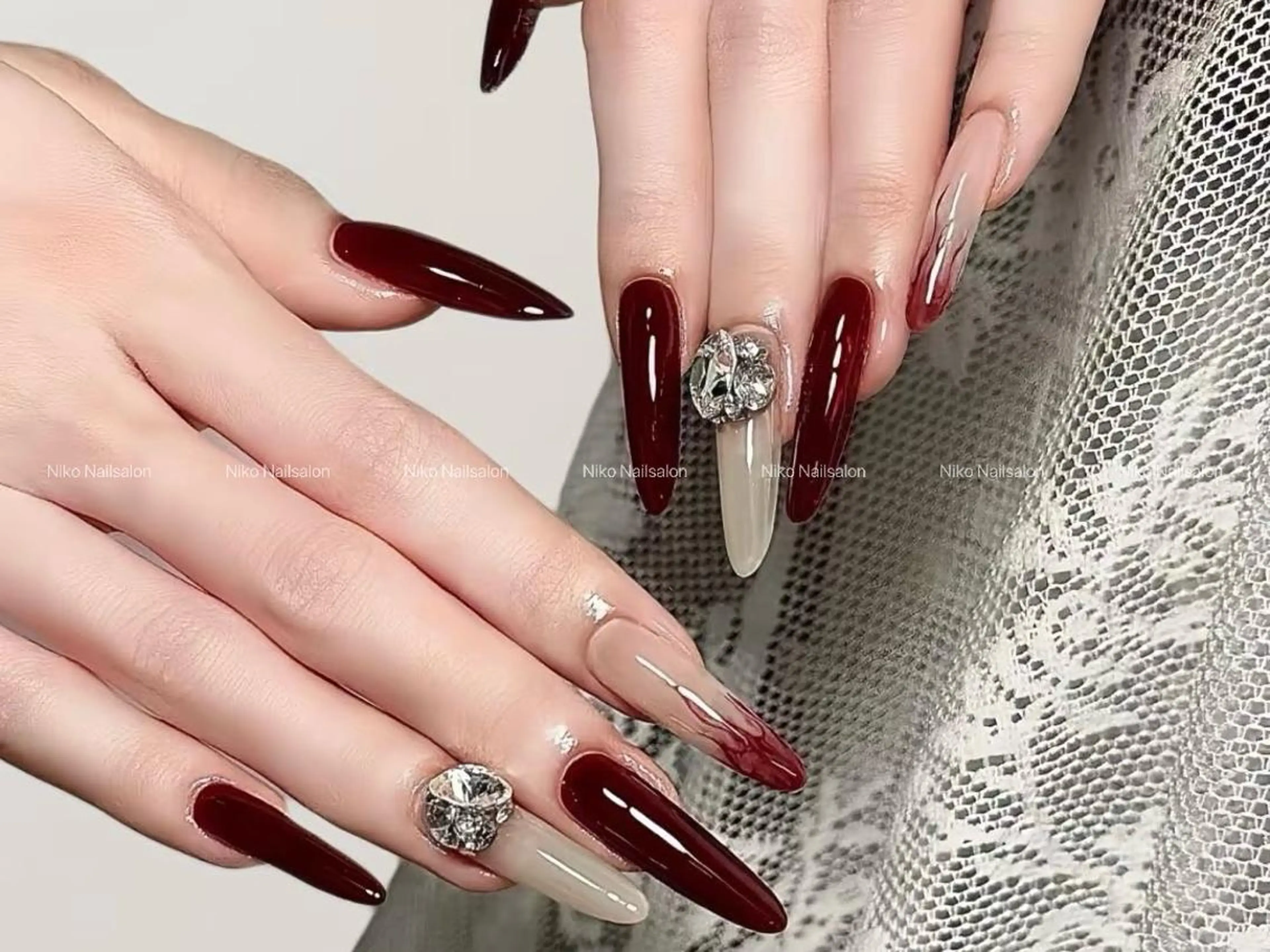 ネイル チークネイル 長さ出し フットネイル フレンチネイル ジェルネイル 坂本 花のネイルデザイン