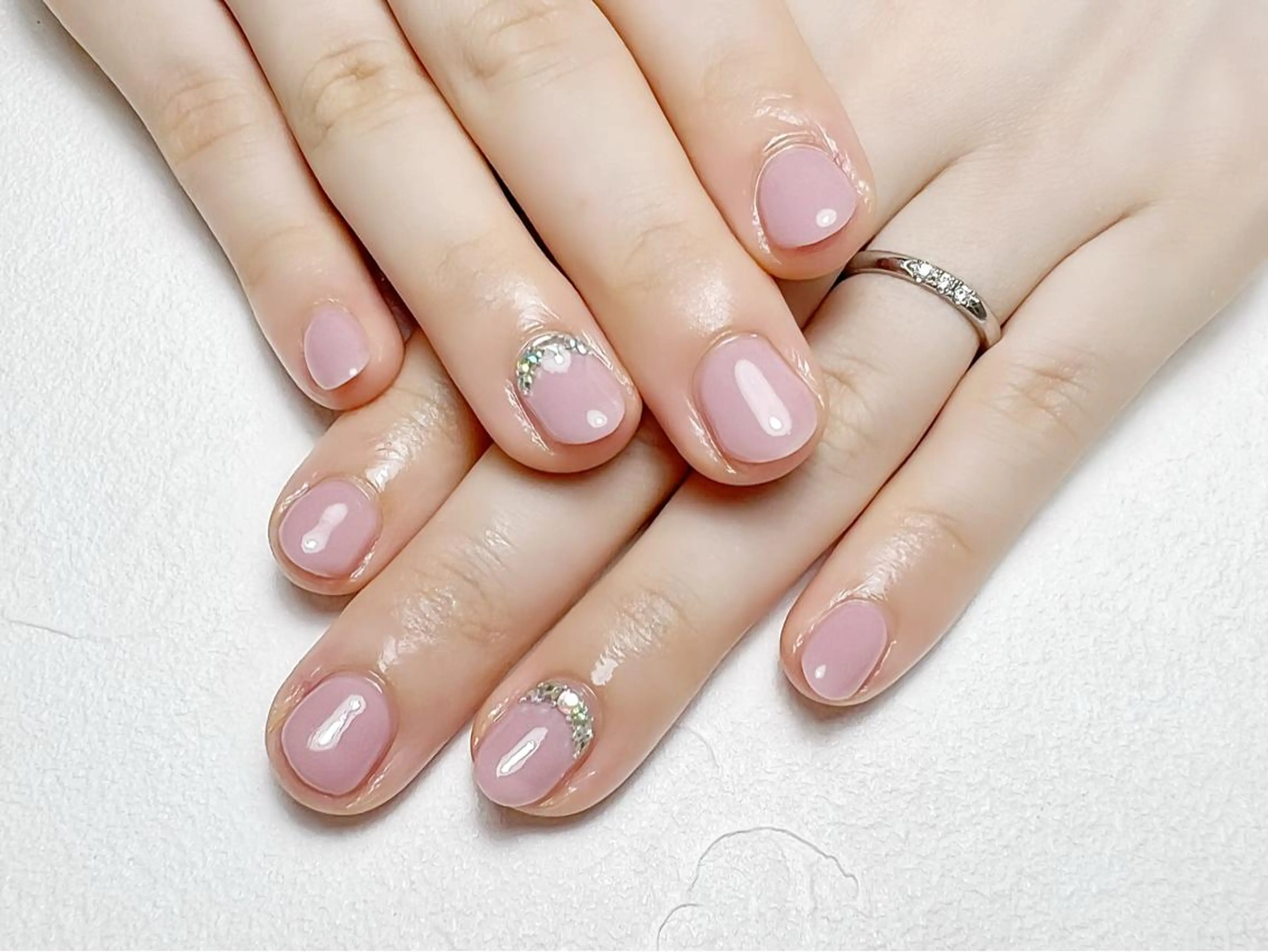 ネイル ガーリー オフィスネイル ピンク rouse nail RISATOのネイルデザイン