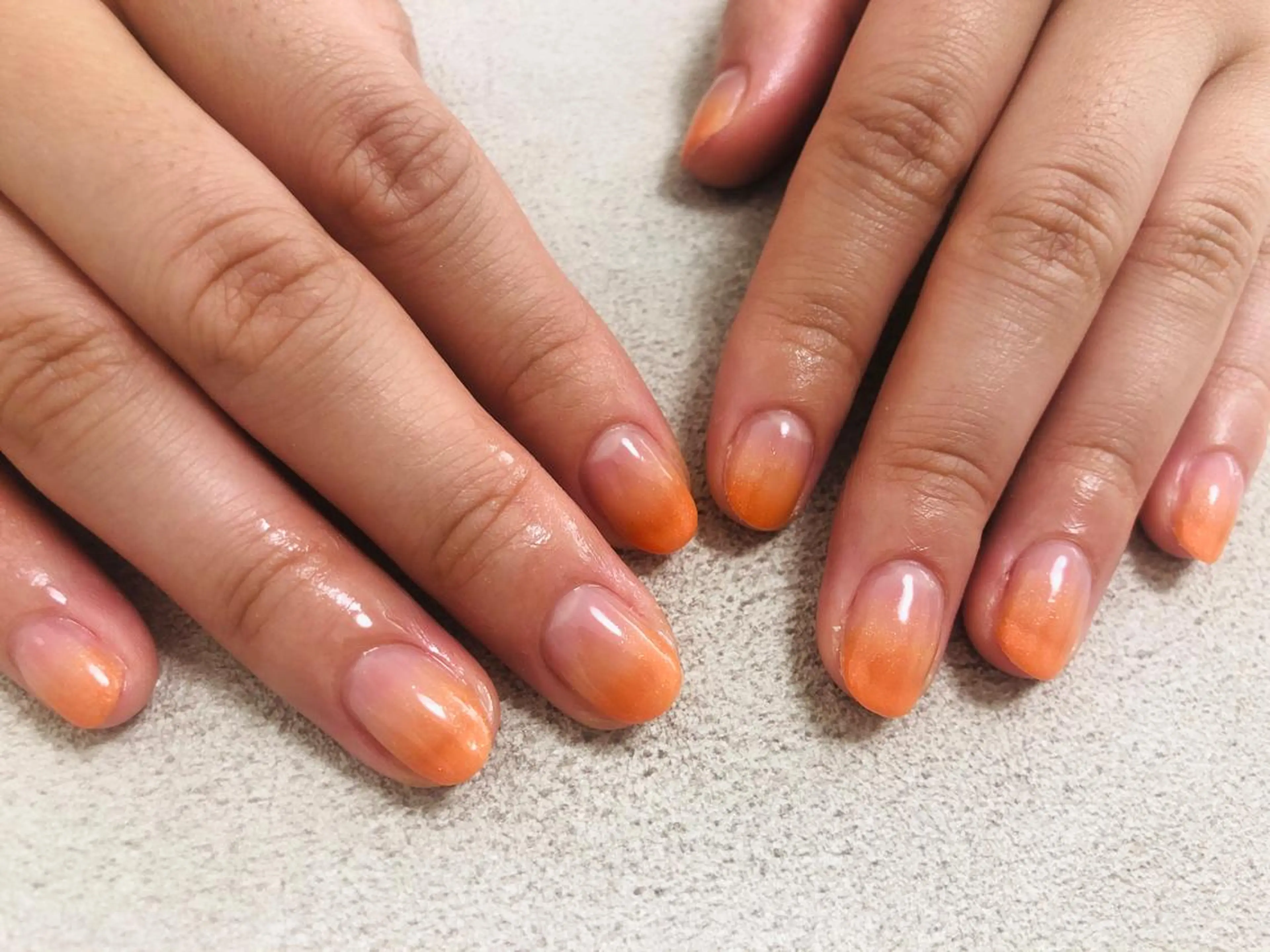 ネイル オレンジ mogunail &blowのネイルデザイン