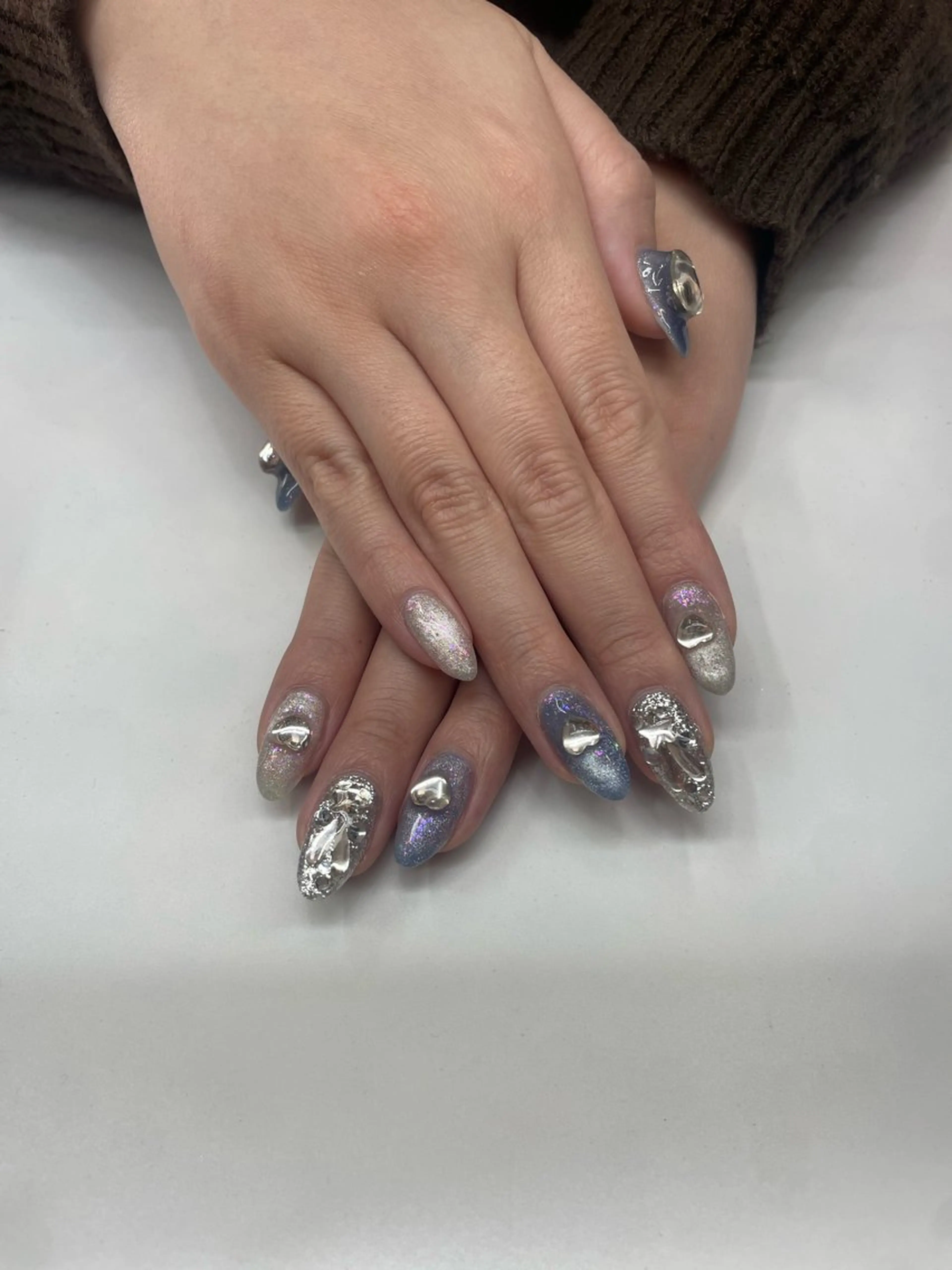 ハンドネイル ハンドケア SHI ROのネイルデザイン