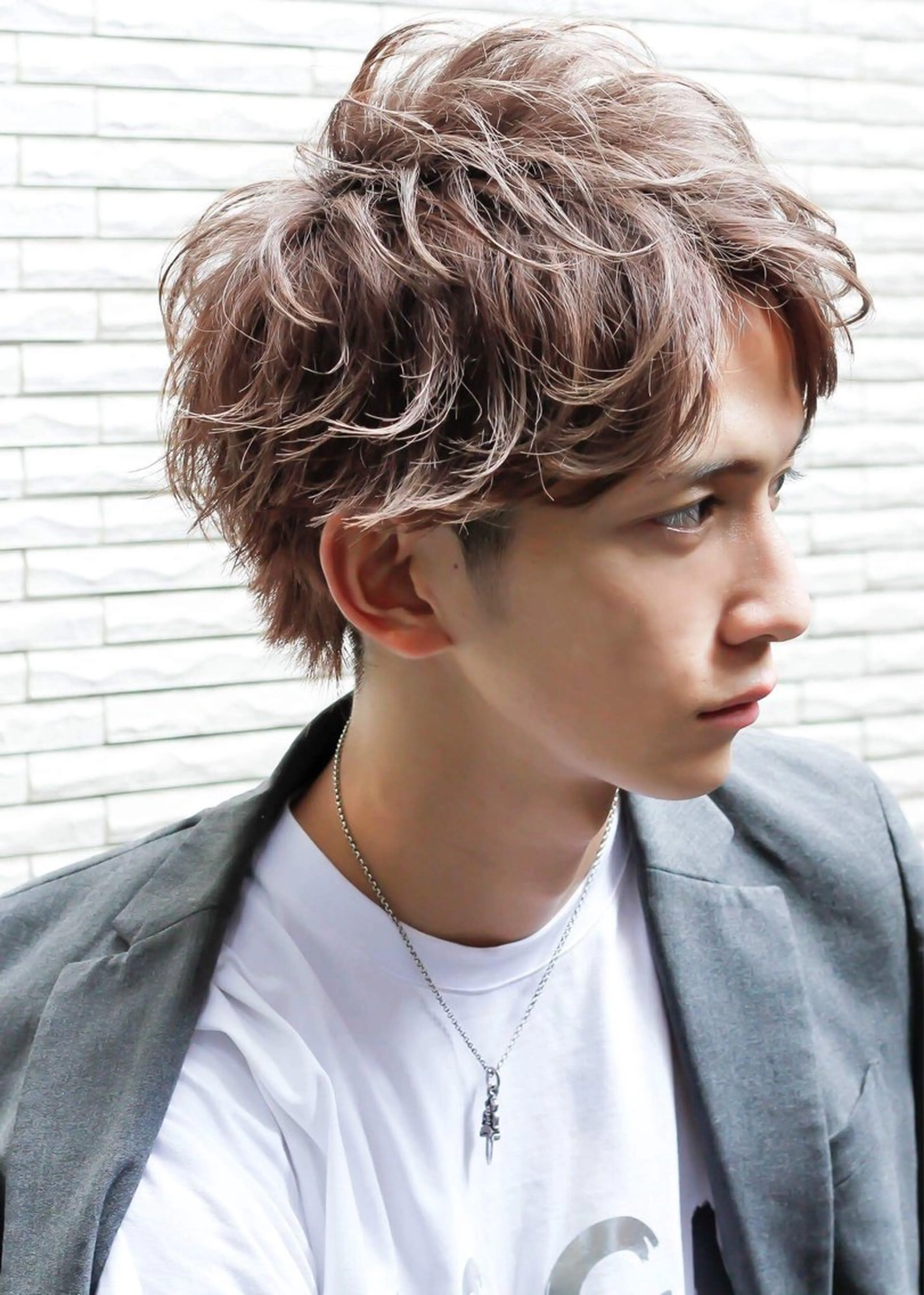ショート カラー パーマ メンズ 佐伯 りょうのヘアスタイル