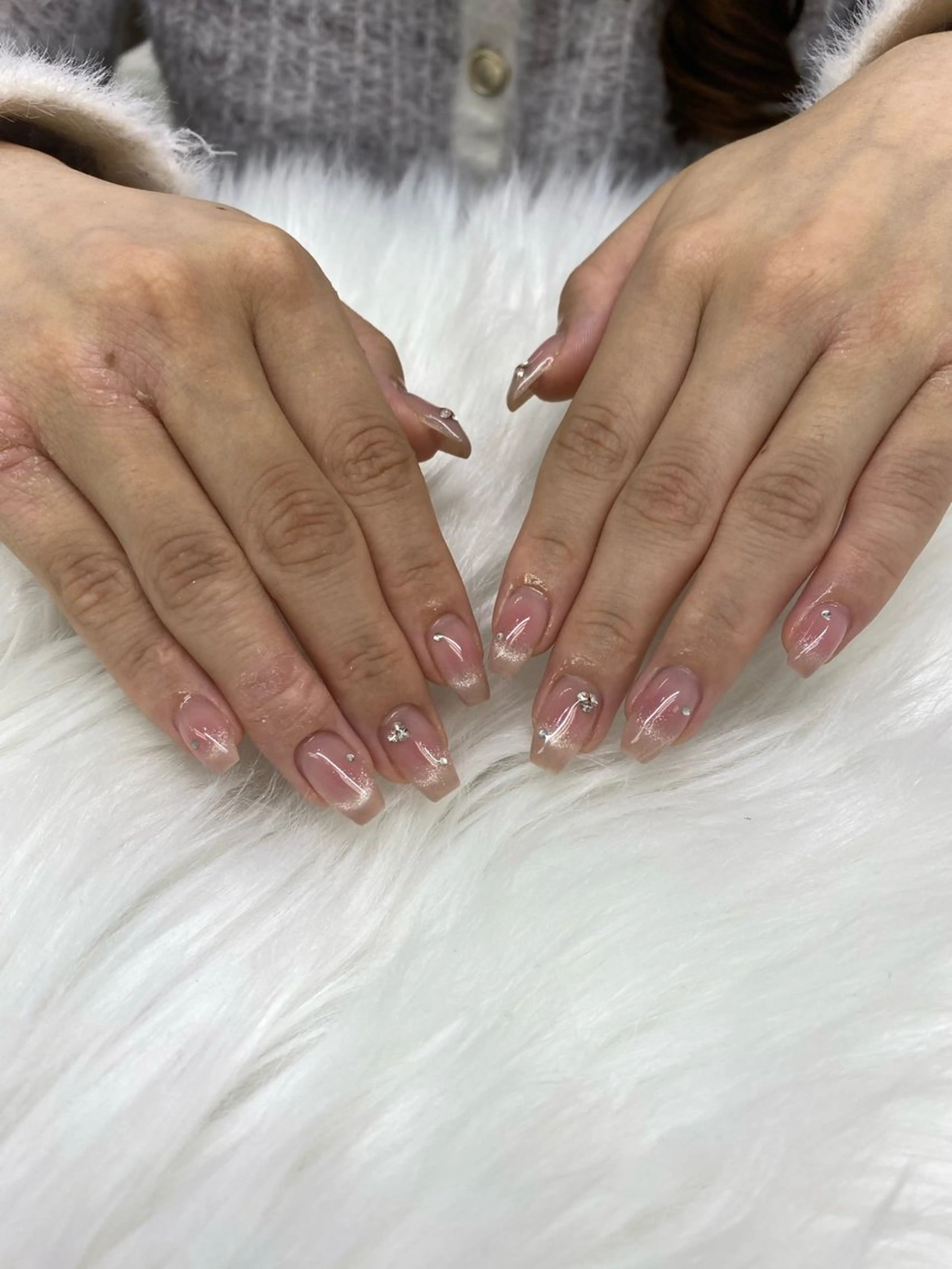 ネイル チークネイル 韓国ネイル マグネットネイル シンプルネイル ワンホンネイル ハンドネイル nailsalon enjuのネイルデザイン