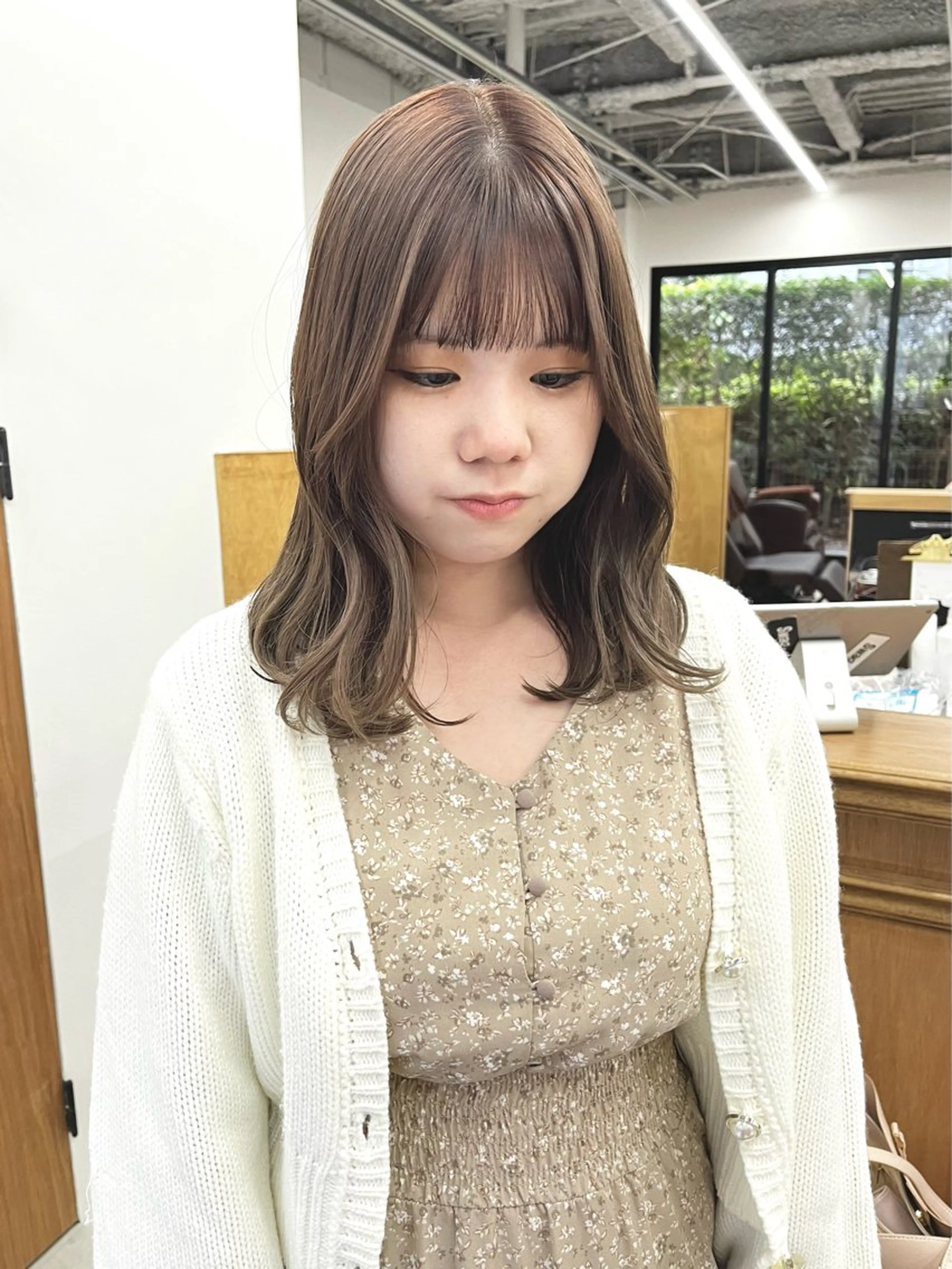 ミディアム カラー ヘアアレンジ ブリーチ ダブルカラー ブリーチなしカラー ena/ブリーチなし 透明感・レイヤー🎀のヘアスタイル