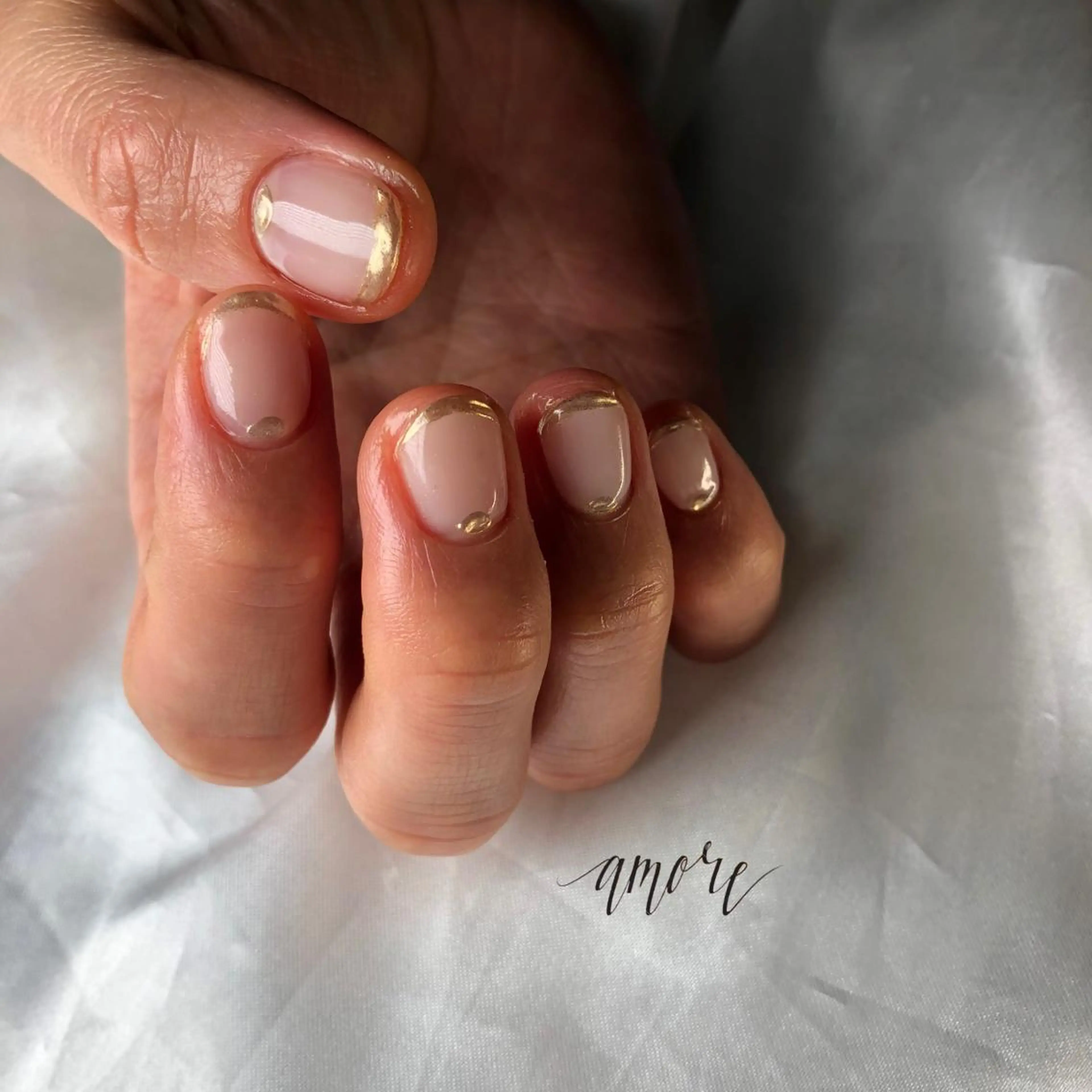 ネイル ジェルネイル 氷ネイル・うるうるネイル マグネットネイル ミラーネイル ニュアンスネイル You kyehwaのネイルデザイン