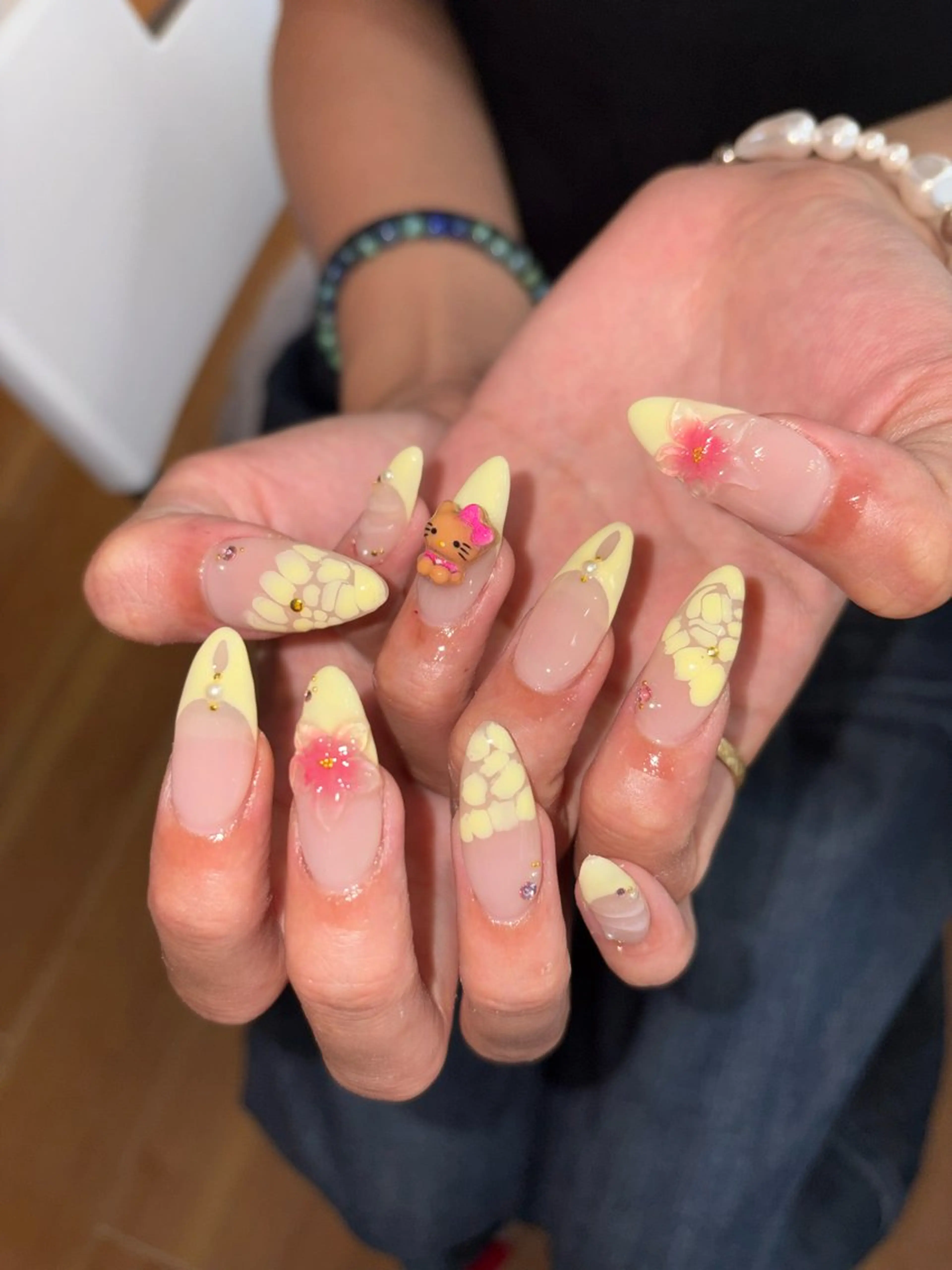 ネイル ハンドネイル ⟡.·coco⟡.· 5月予約受付中のネイルデザイン