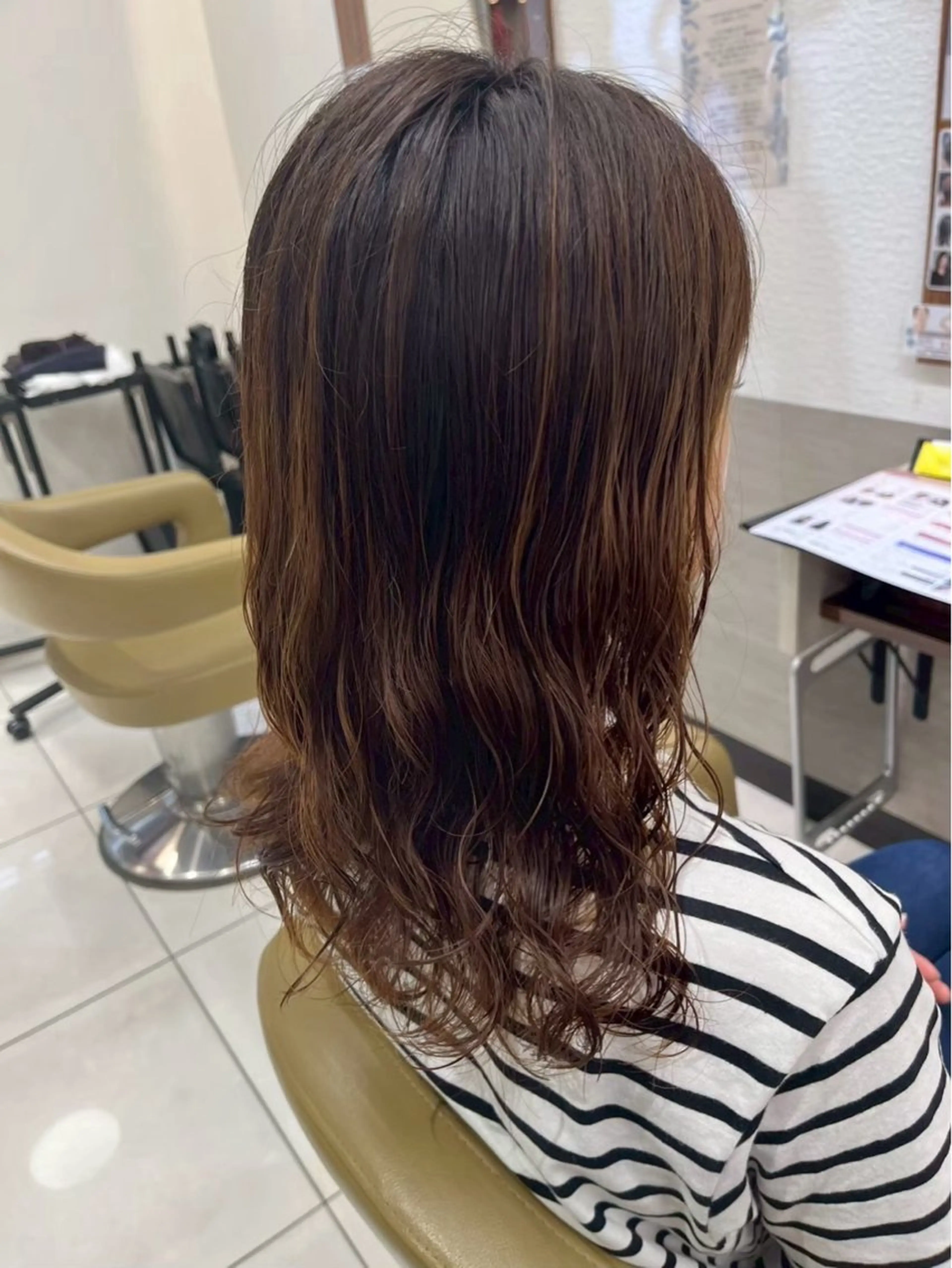 ロング パーマ ストレートパーマ カット パーマ EARTH/A 山根　彩夏のヘアスタイル