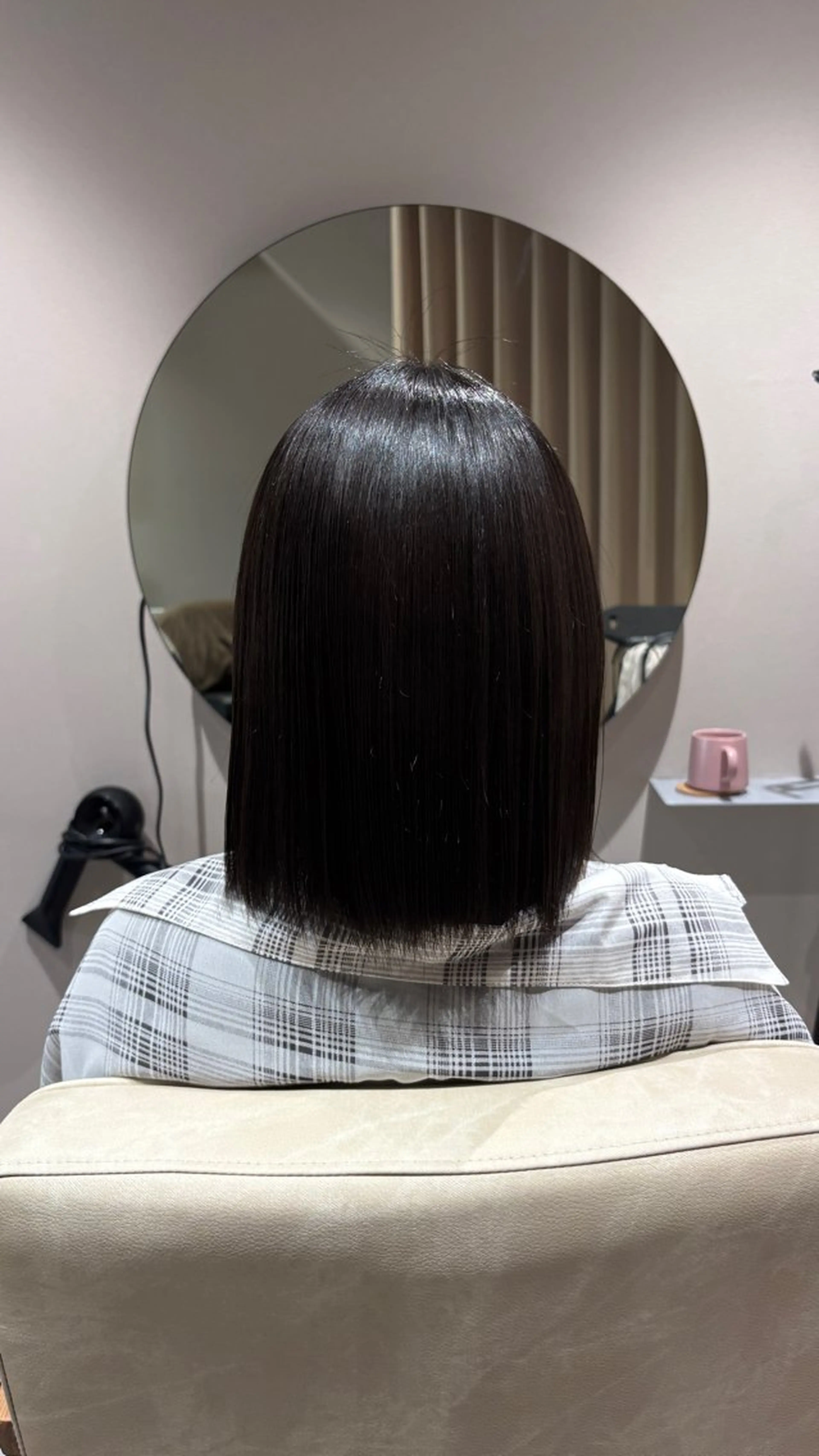 ミディアム 縮毛矯正 井山 葵のヘアスタイル