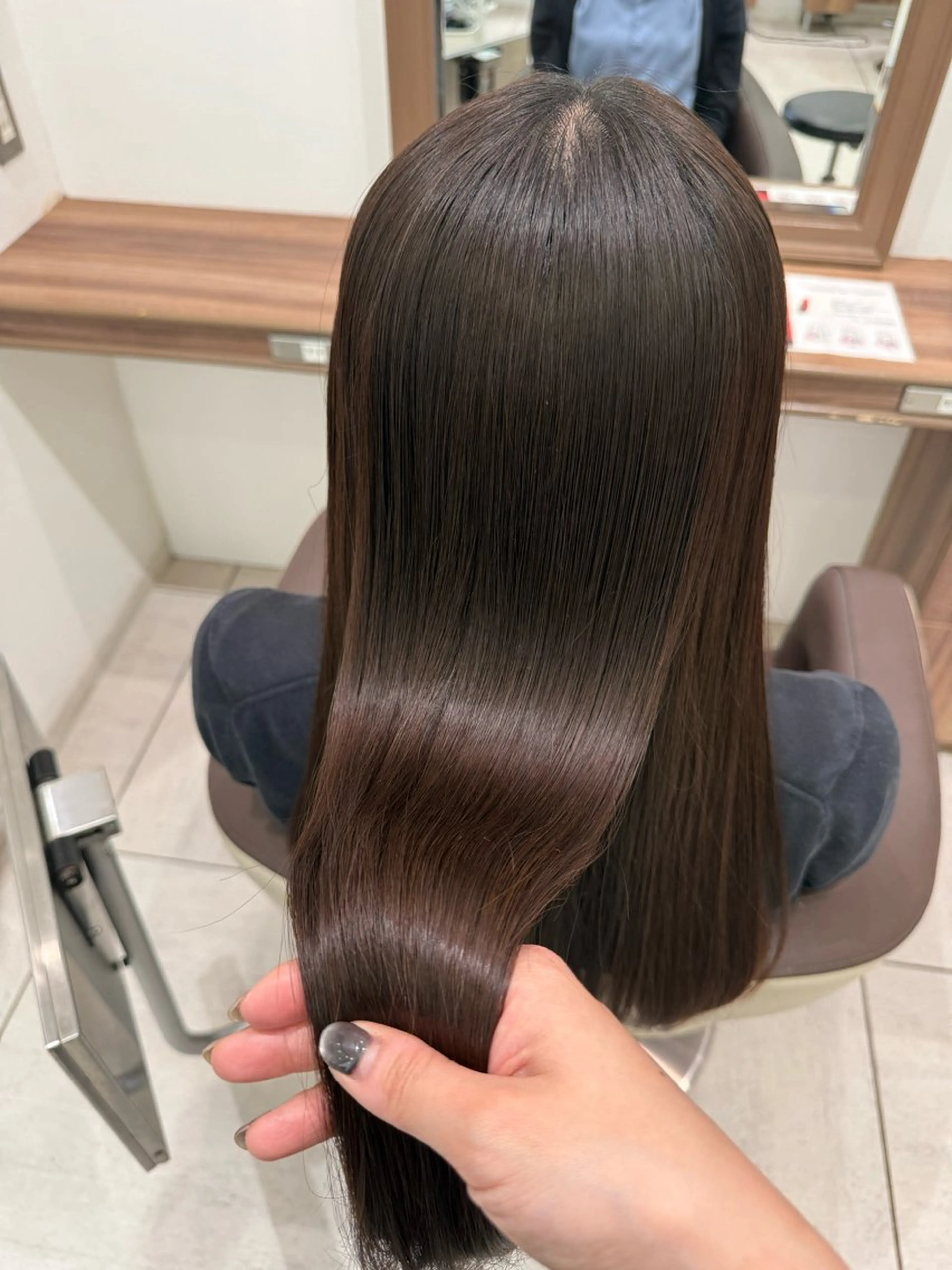 ロング カラー カット ヘアカラー 藤井 真奈美のヘアスタイル