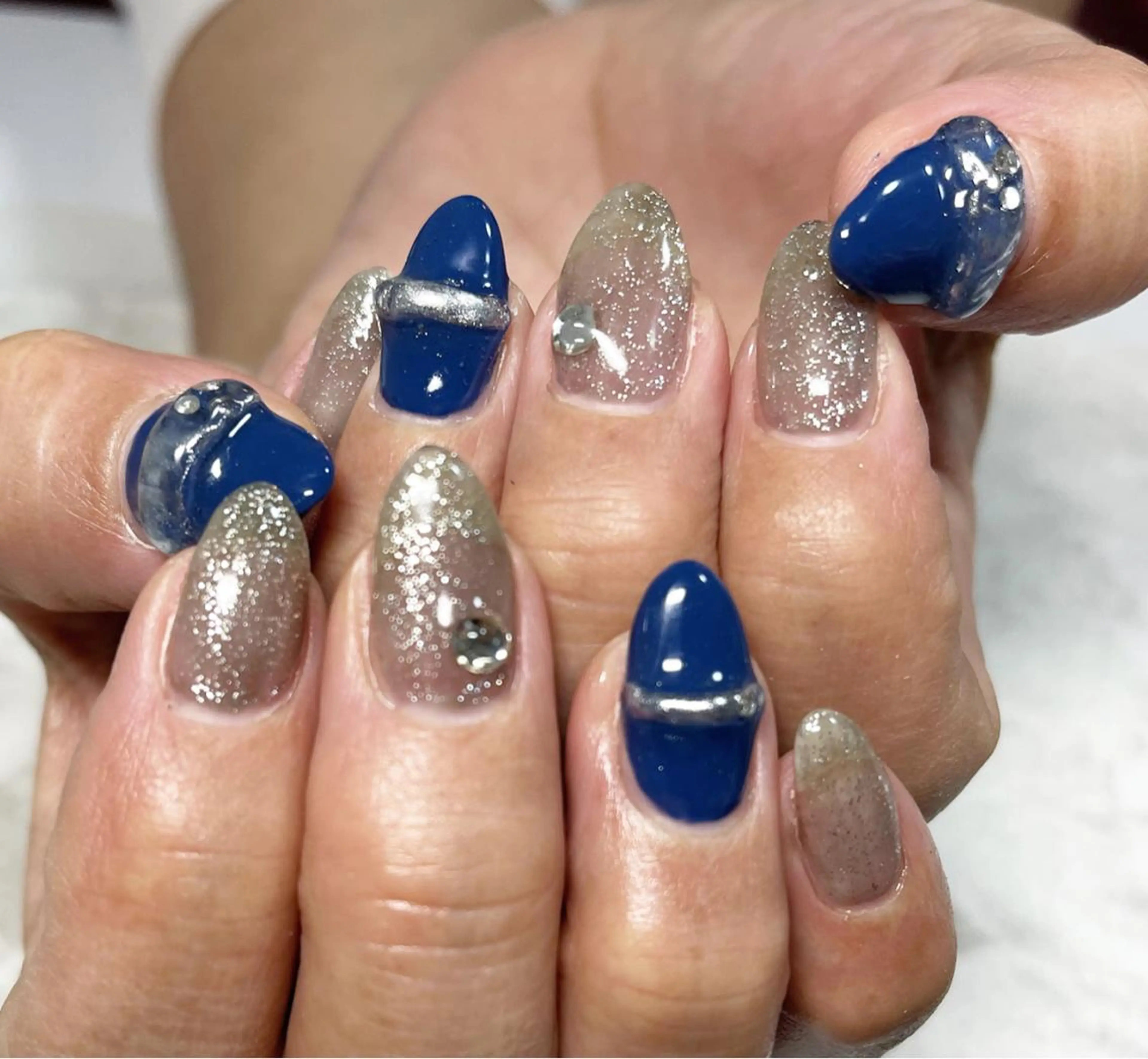 ネイル ブルー フットネイル ニュアンスネイル シンプルネイル 春ネイル nail fufla ♡yamane♡のネイルデザイン