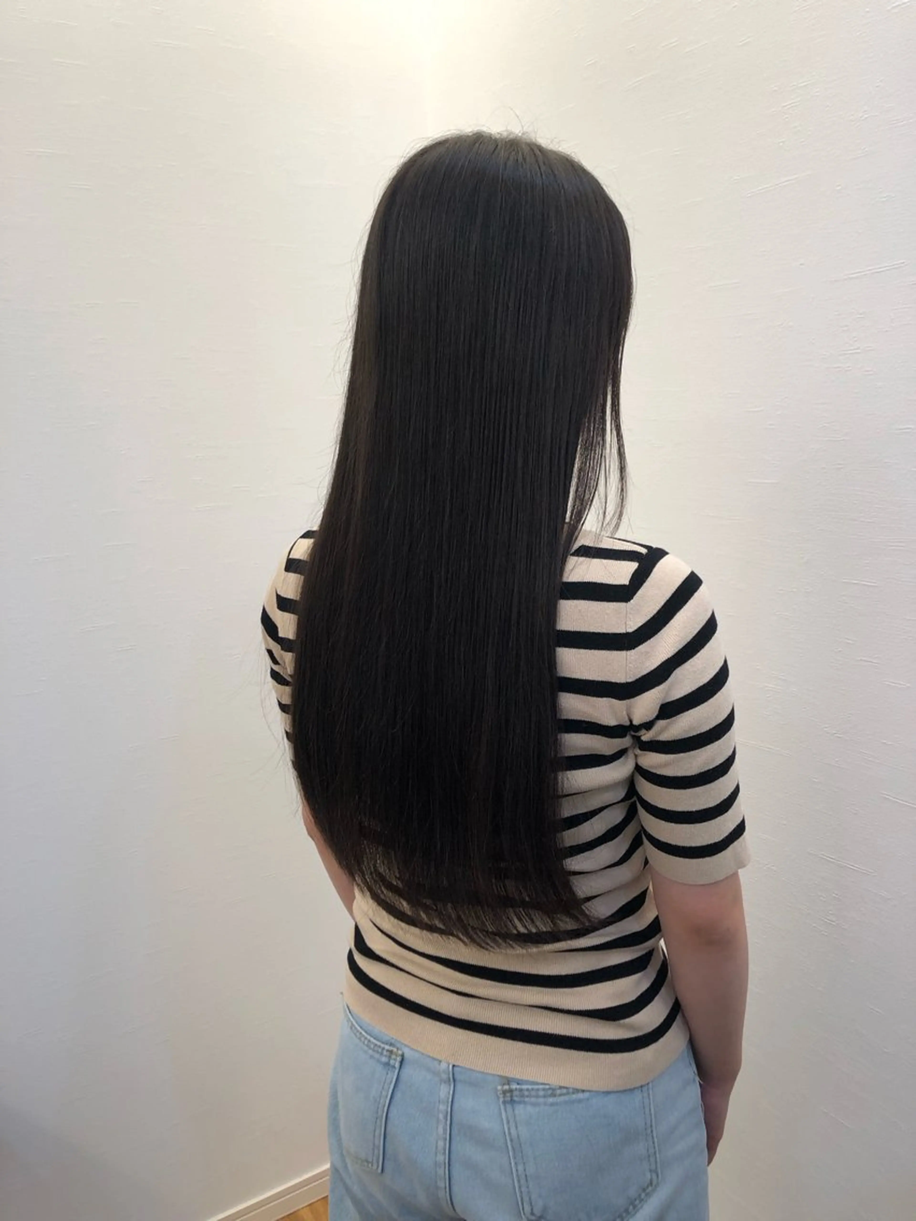 ロング ツノガイ エリのヘアスタイル