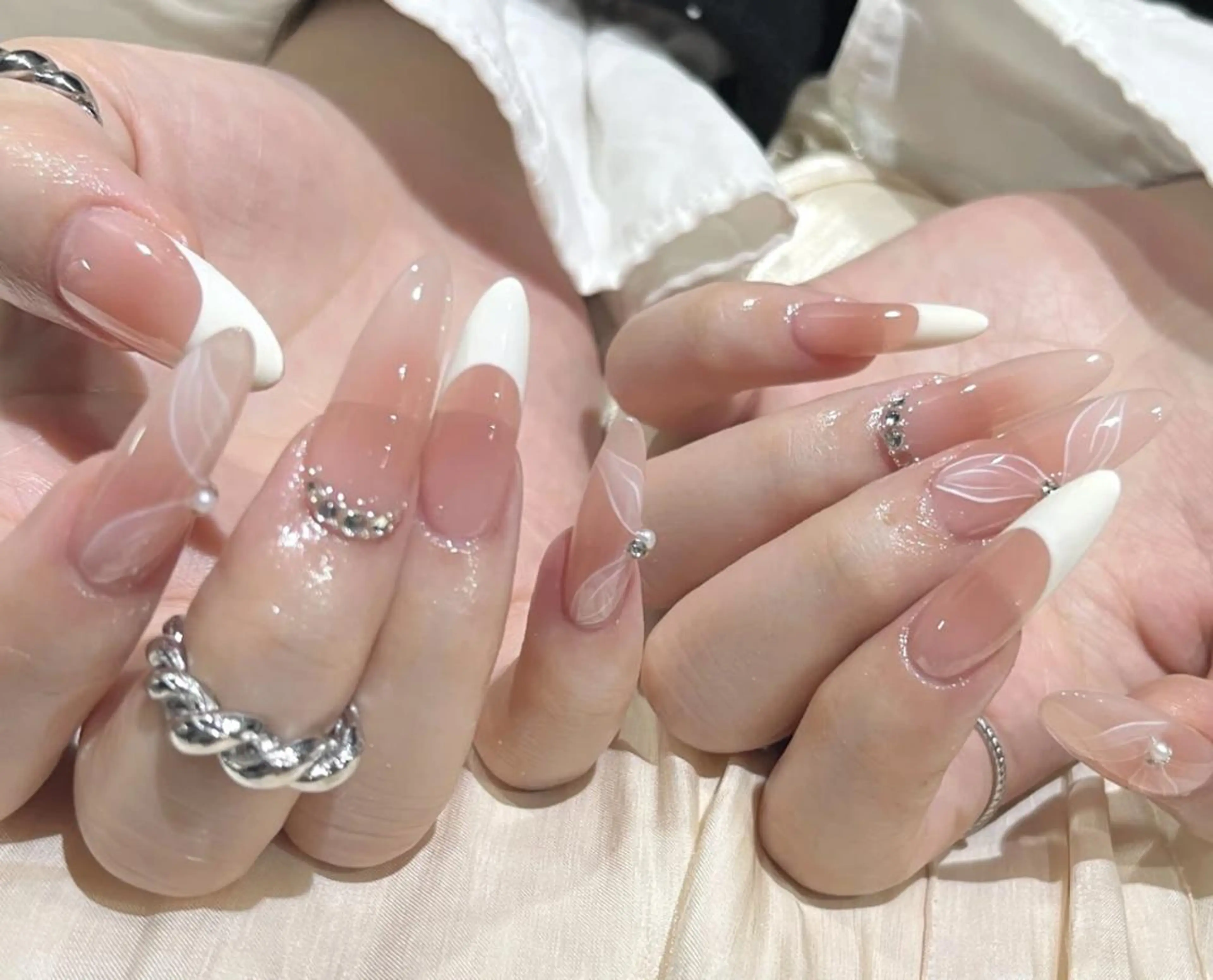 ネイル ハンドネイル she’s nailのネイルデザイン