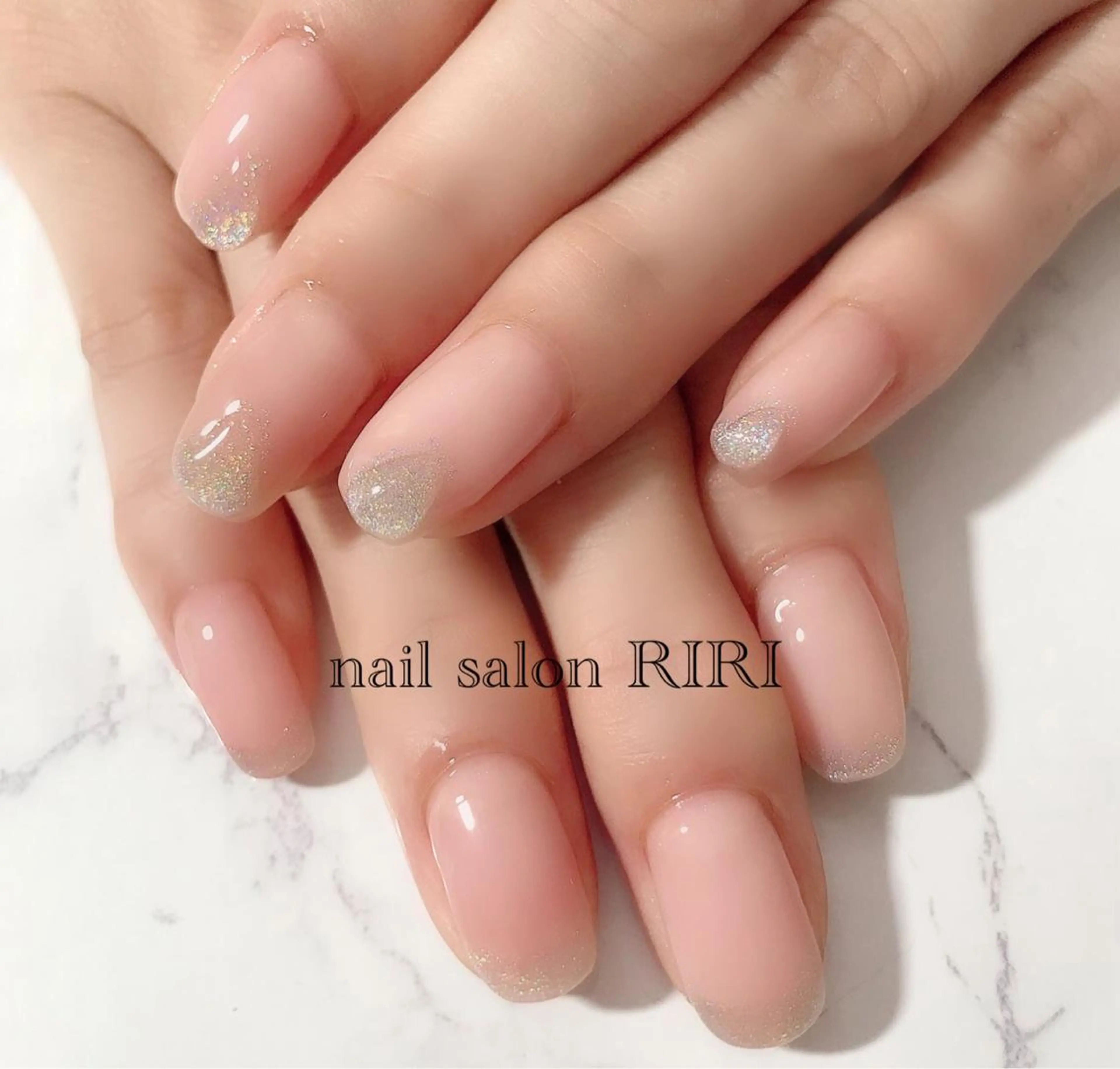 ネイル マグネットネイル RIRI リリのネイルデザイン