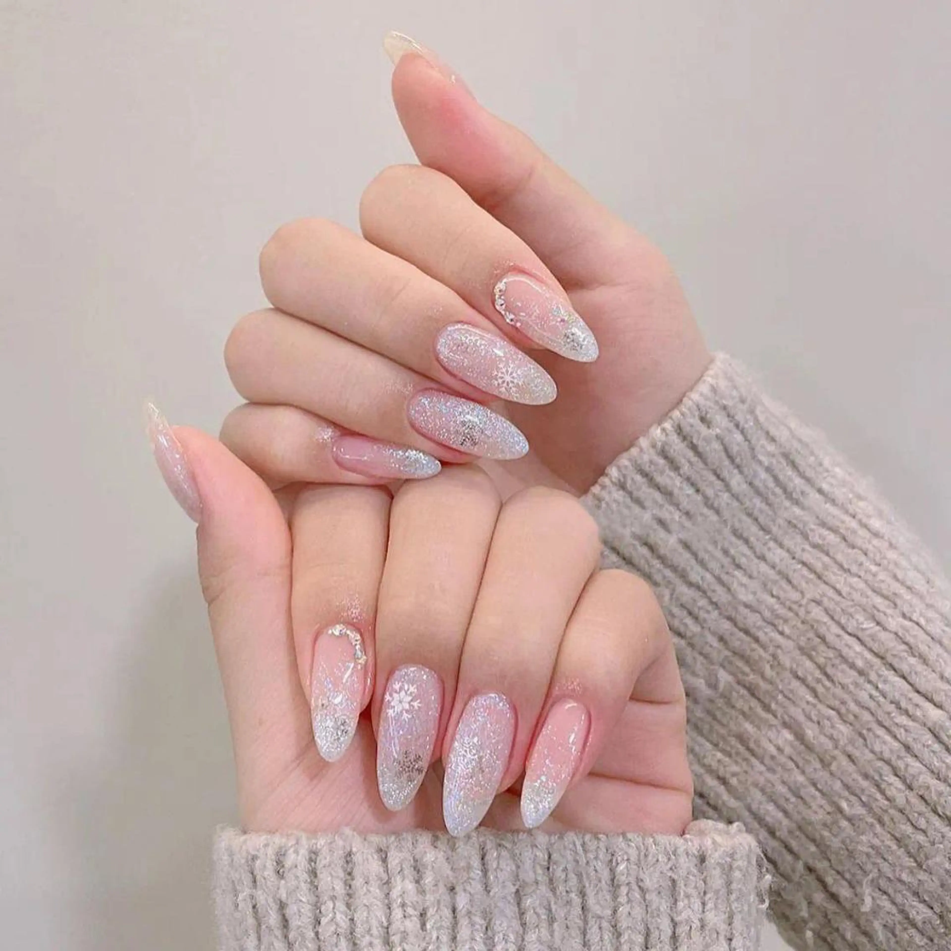 ネイル Maggie Nail🦩のネイルデザイン