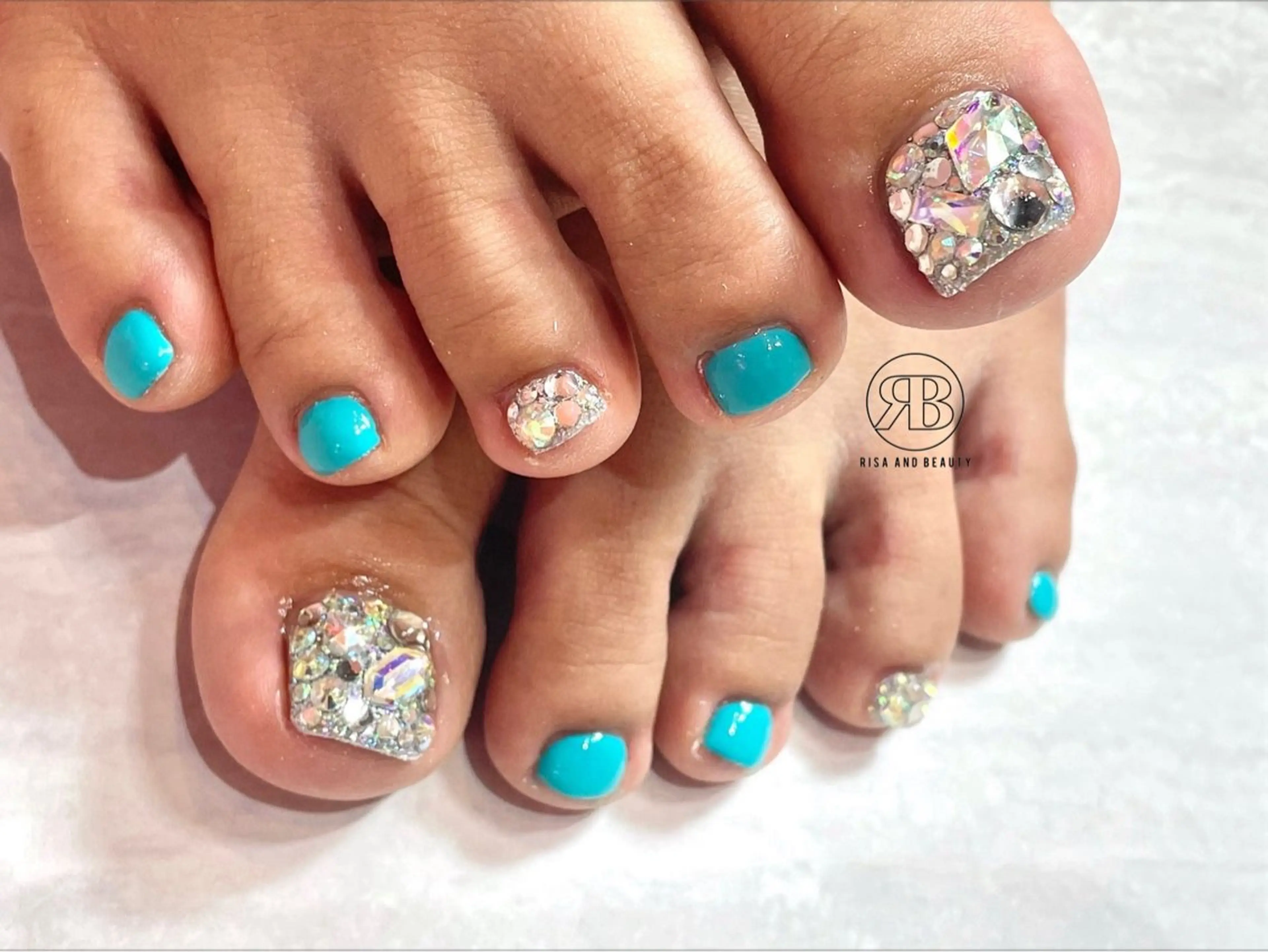 ネイル フットネイル salon R&B Jr.ネイリストのネイルデザイン